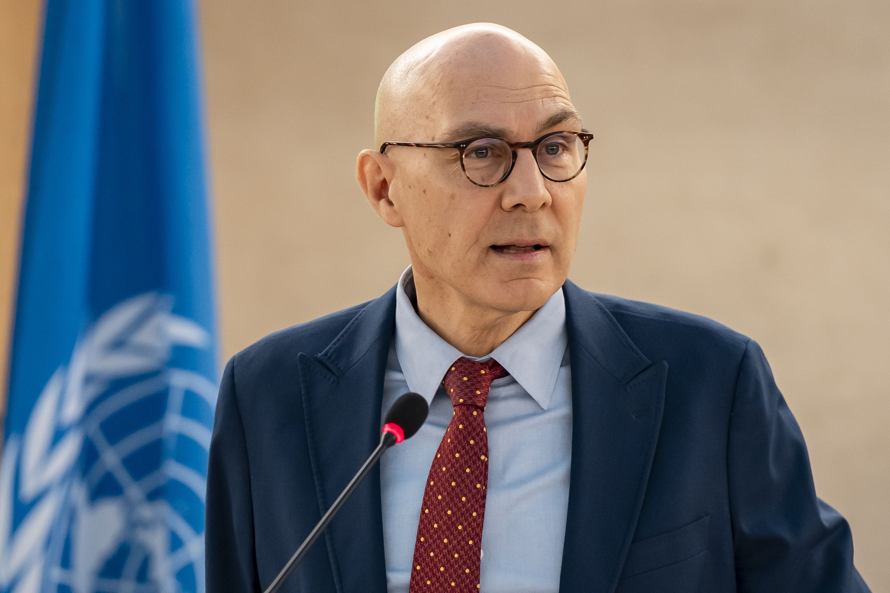 Volker Türk zeigt sich angesichts der US-Menschenrechtspolitik unter Trump alarmiert. 