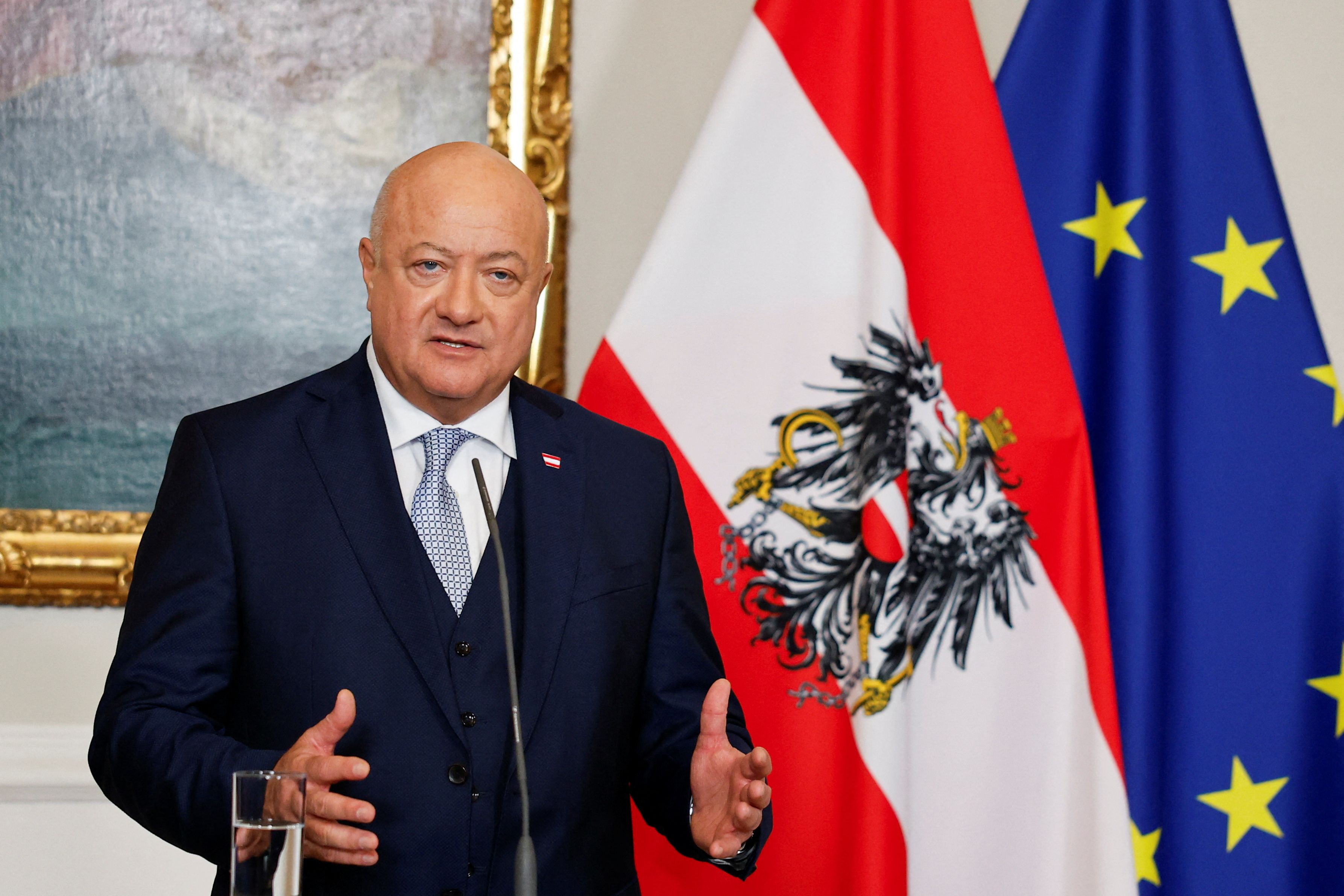 Christian Stocker wurde am Montag als Bundeskanzler angelobt. 