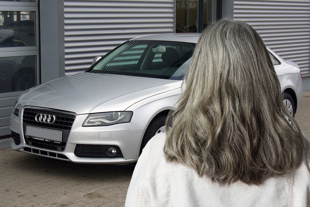 VW manipulierte die Abgas-Anlagen – auch der Audi von Rosa K. war betroffen (Symbolbilder).