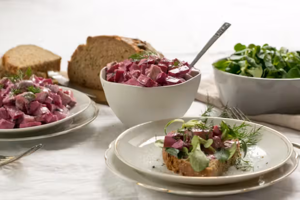 Der etwas andere Schmaus: <strong>Roter Saiblingssalat</strong>