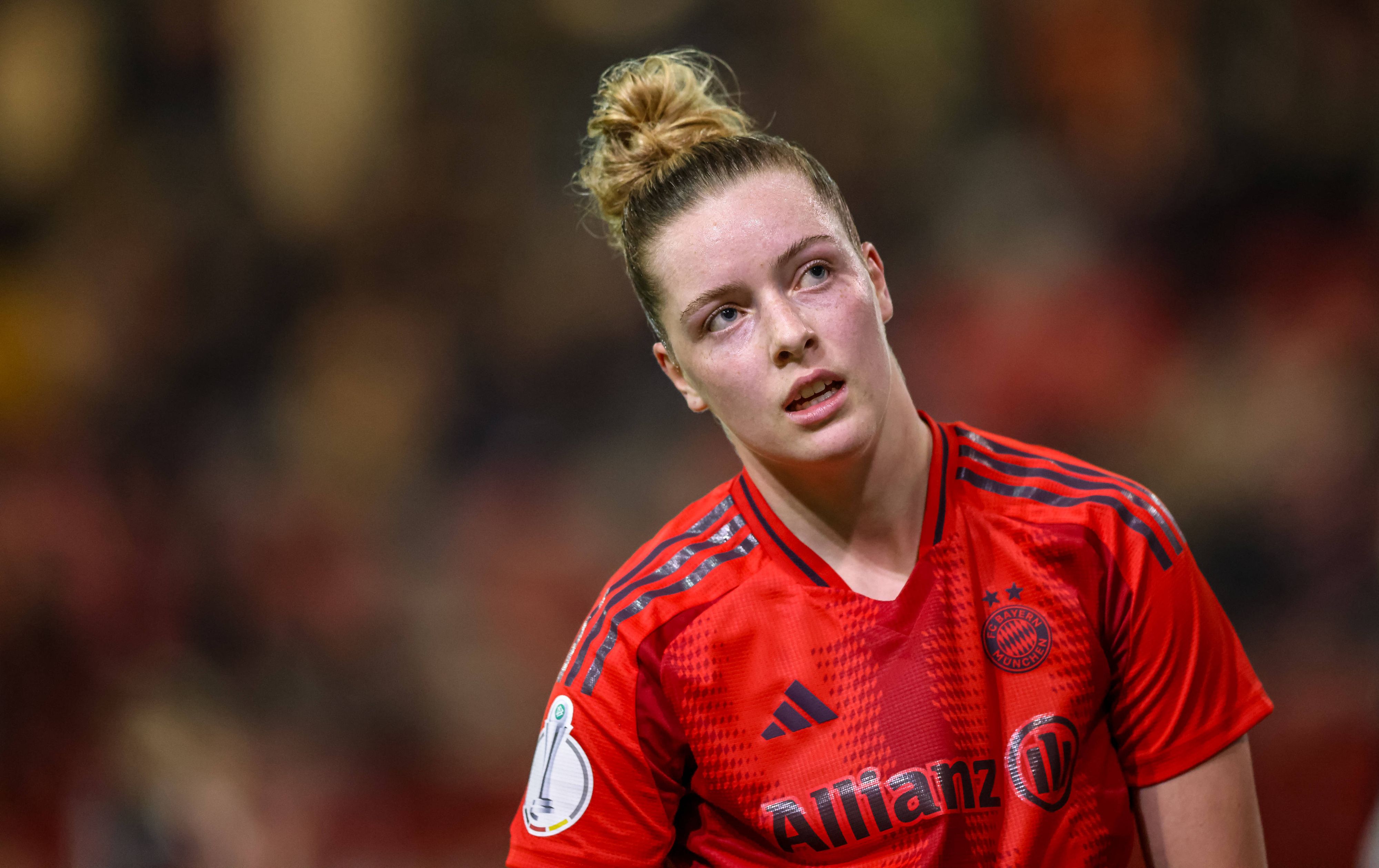 Alara Sehitler spielt nur noch mit dem Vornamen auf ihrem Trikot. 