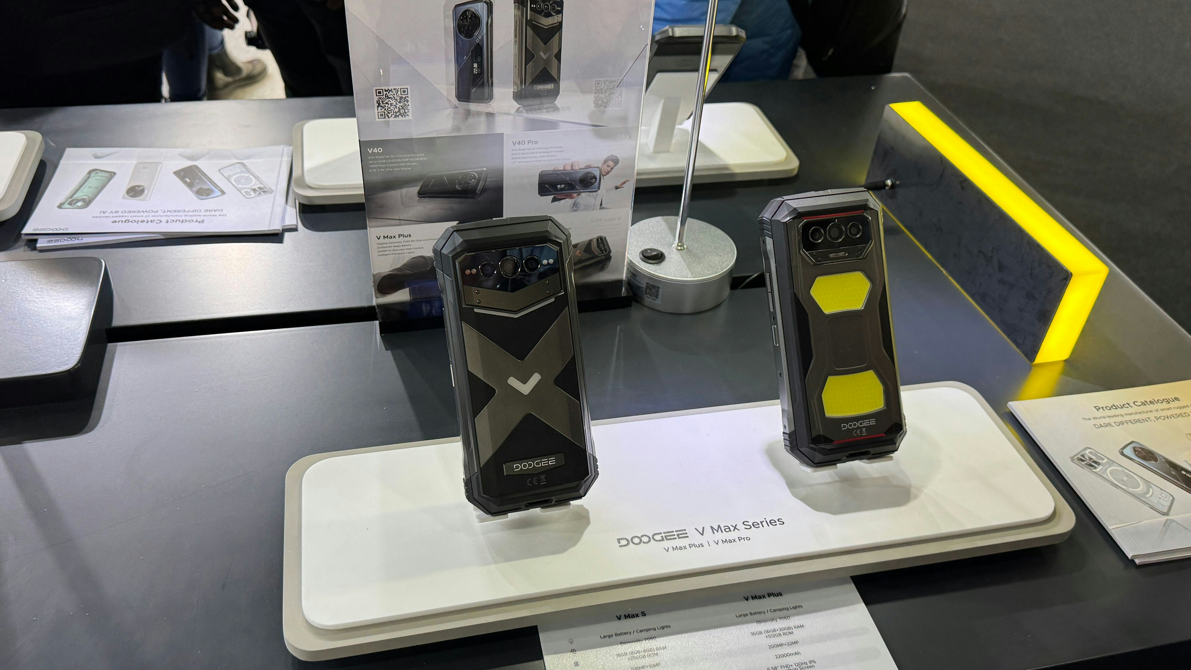 Outdoor-Handys von Doggee.