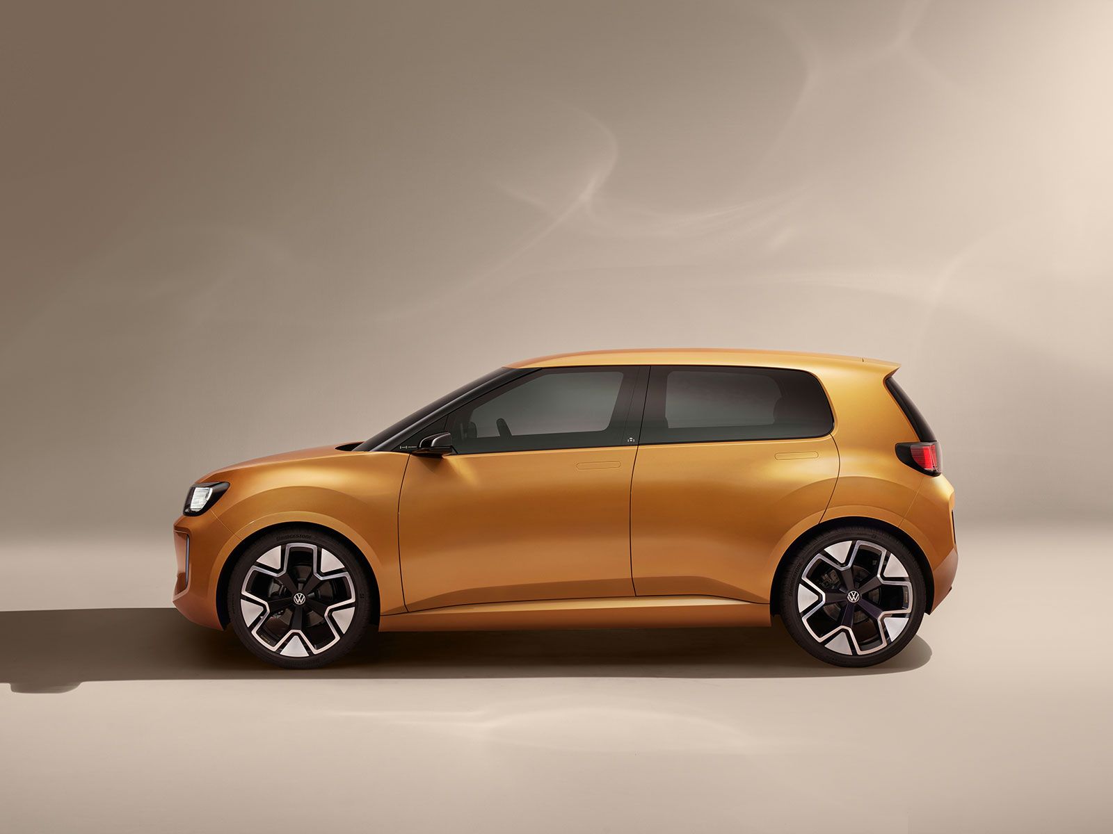 Für den Antrieb sorgt ein 95 PS starker E-Motor.