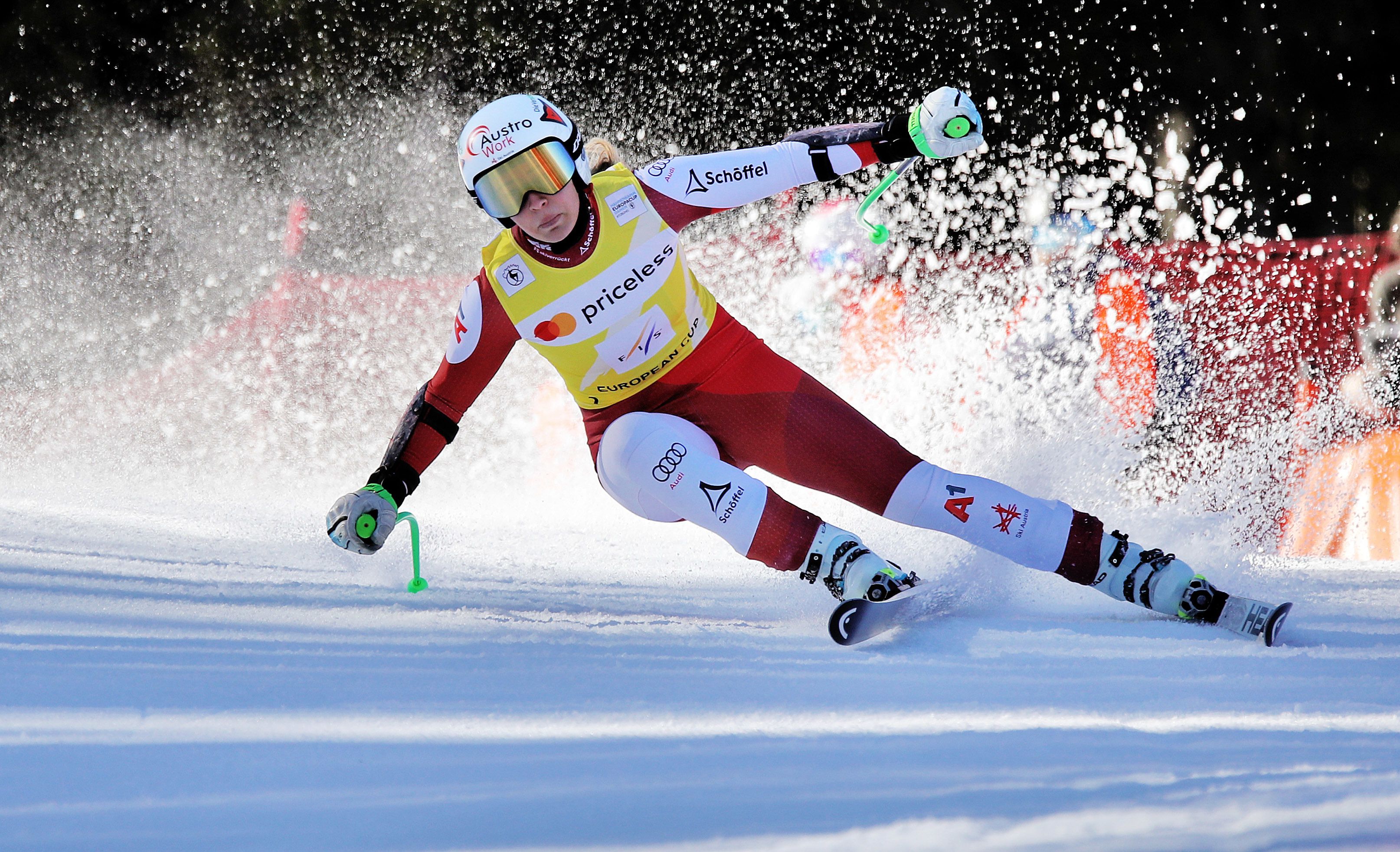 ÖSV-Ass Nadine Fest führt einen Vierfachsieg in Kitzbühel an. 