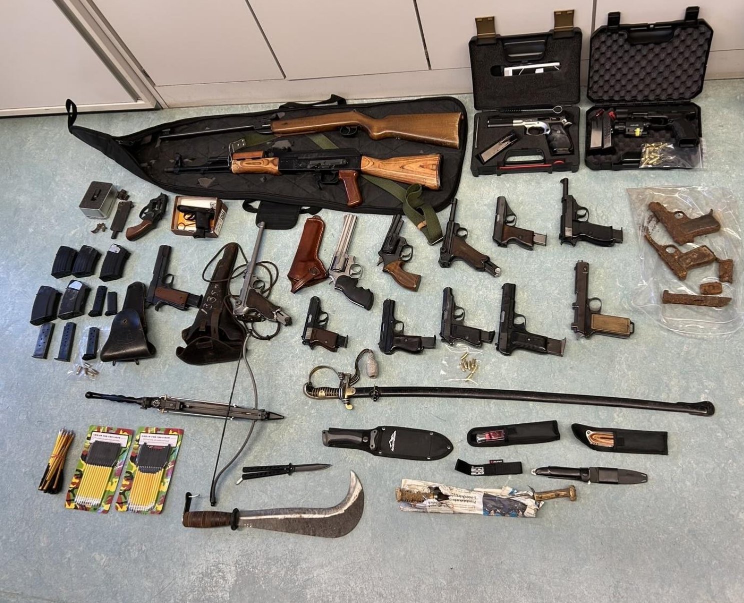 Bei mehreren Durchsuchungen hatte der Staatsschutz großen Erfolg.