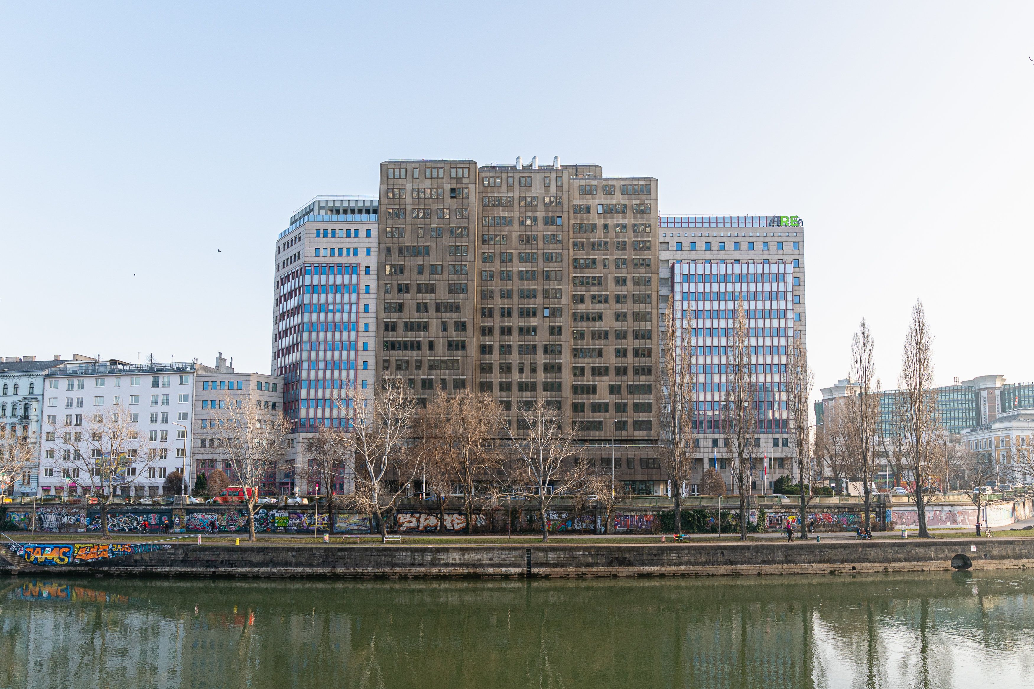 Der Rechnungshof ist für die Finanzkontrolle von Bund, Ländern und Gemeinden zuständig.