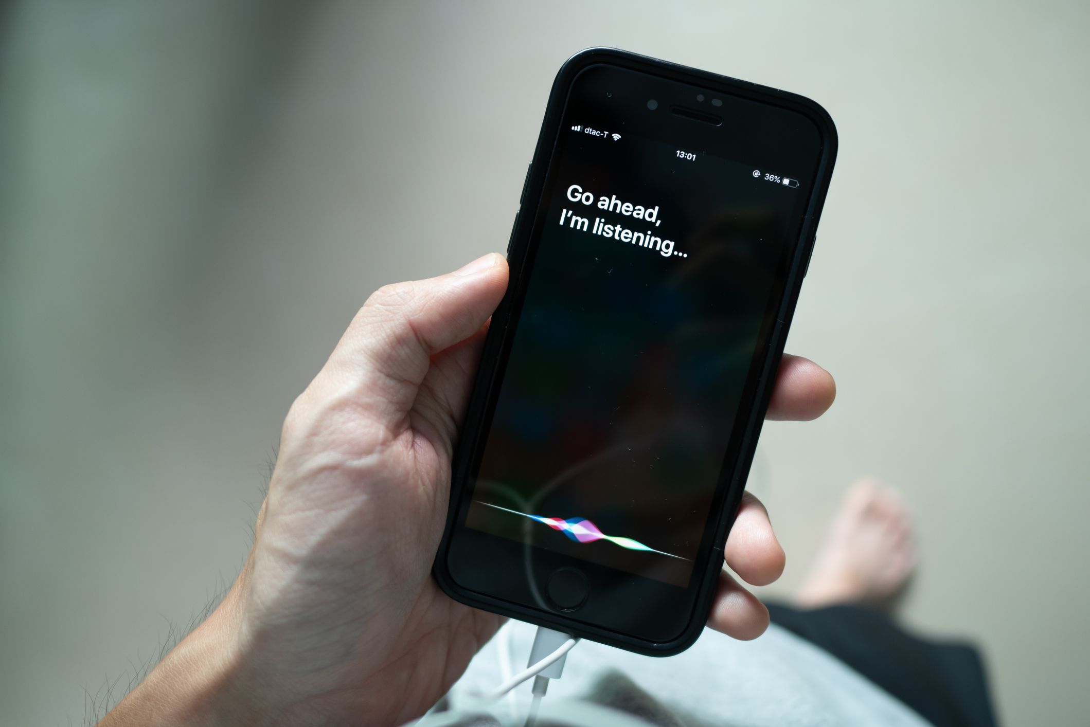 Apple verschiebt die Veröffentlichung seiner intelligenteren Sprachassistentin Siri.