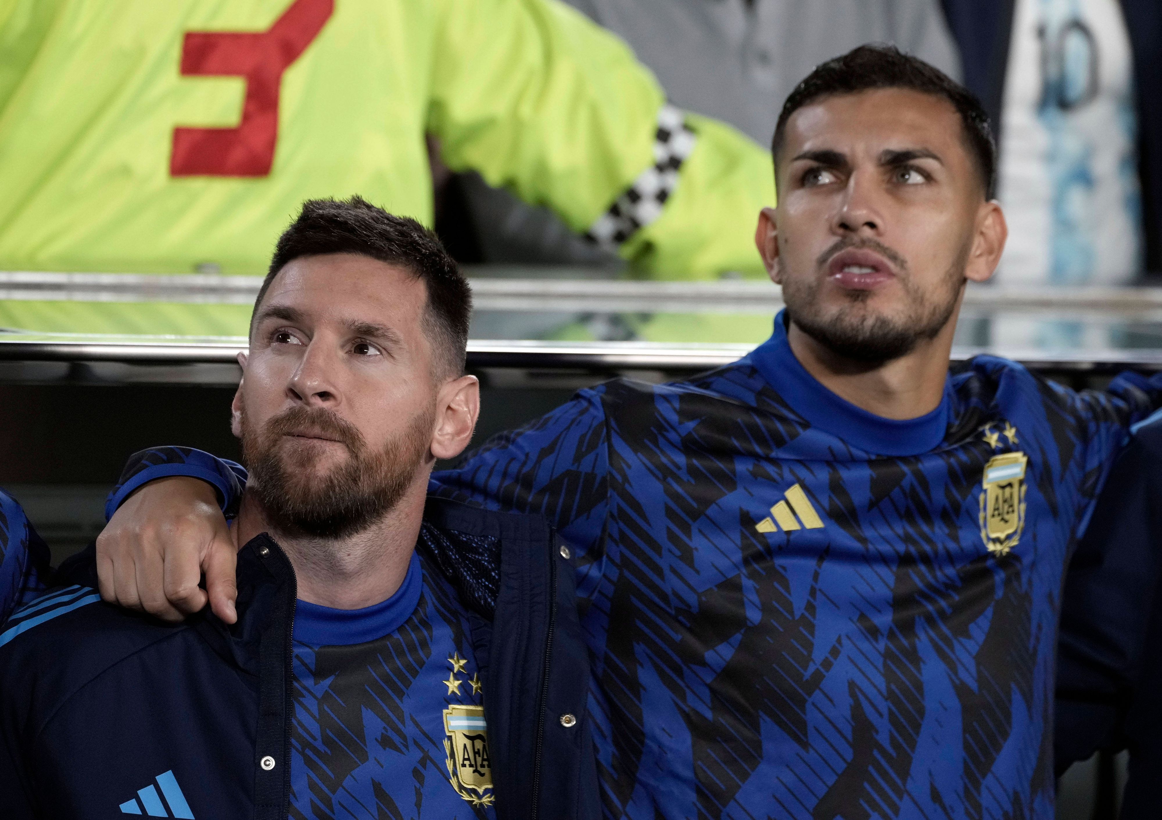 Zwischen Lionel Messi und Leandro Paredes gab es monatelang Funkstille. 