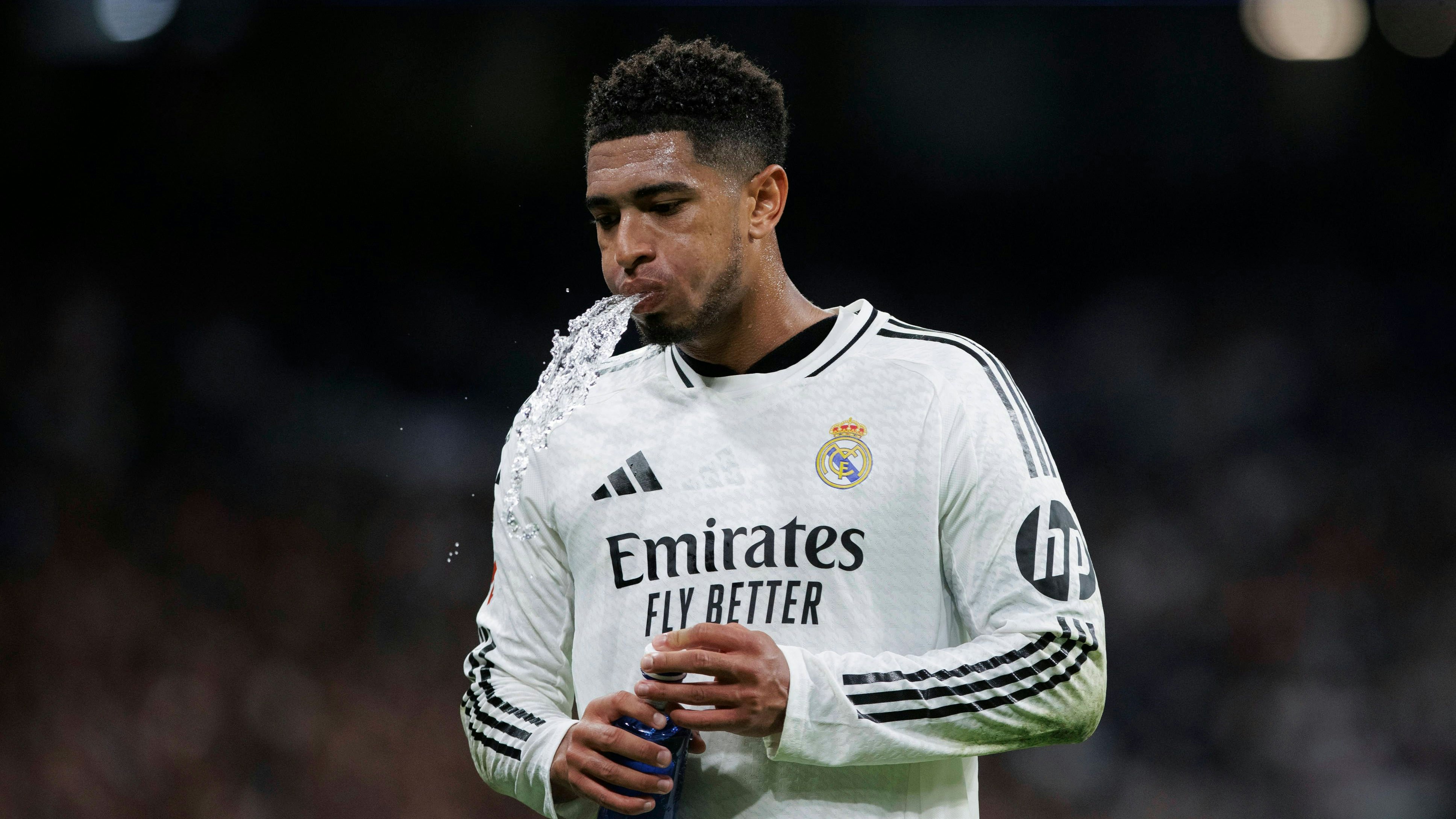LA LIGA EA Sports - Real Madrid vs Alaves MADRID, SPAIN - September 24: Jude Bellingham of Real Madrid spit during the La Liga 2024/25 match between Real Madrid and Alaves at Santiago Bernabeu Stadium. Photo by Guillermo Martinez Madrid Santiago BernabÃ u Stadium Spain Copyright: xGuillermoxMartinezx