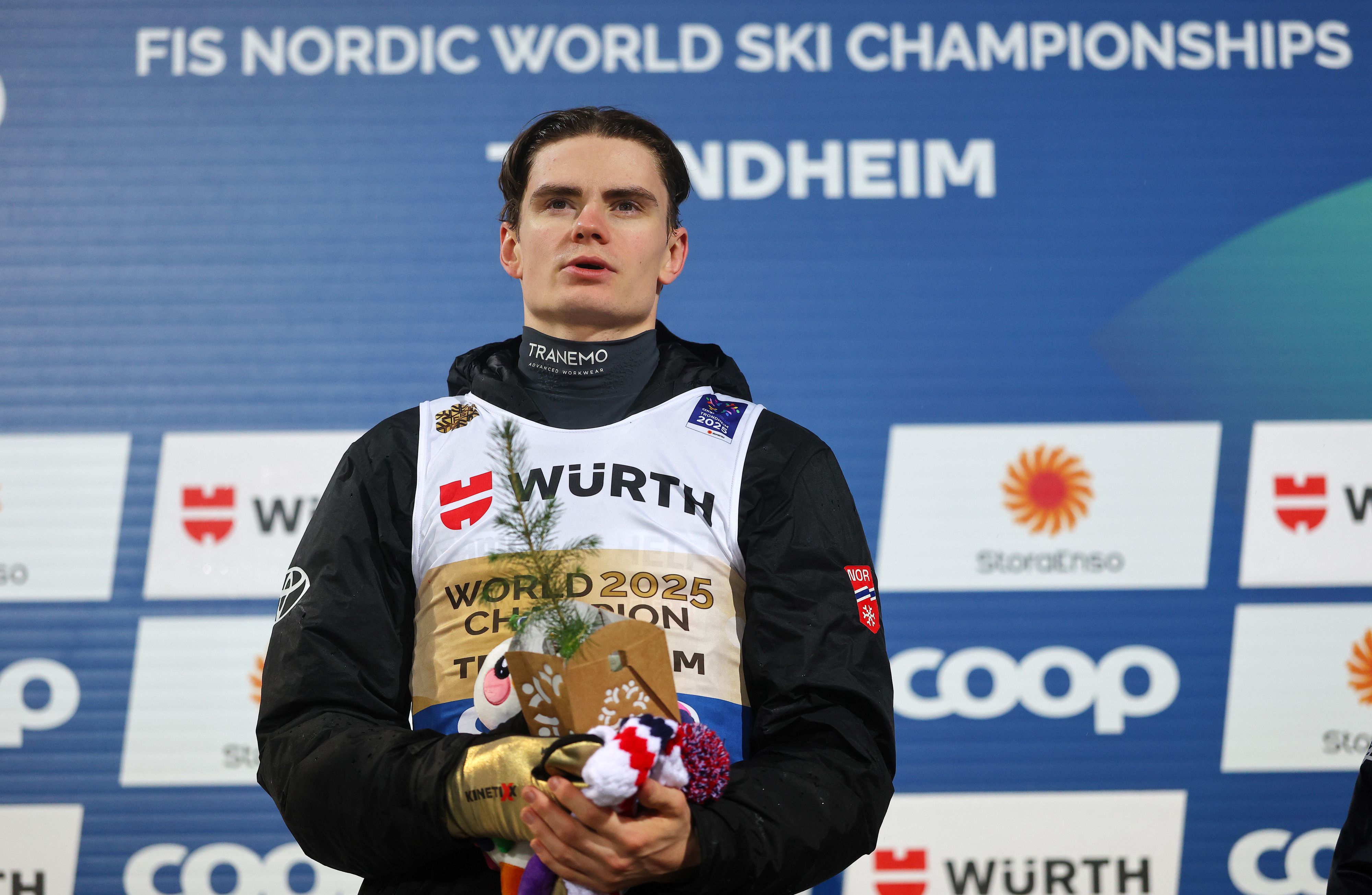 Ob Marius Lindvik seine Gold-Medaille behalten darf?