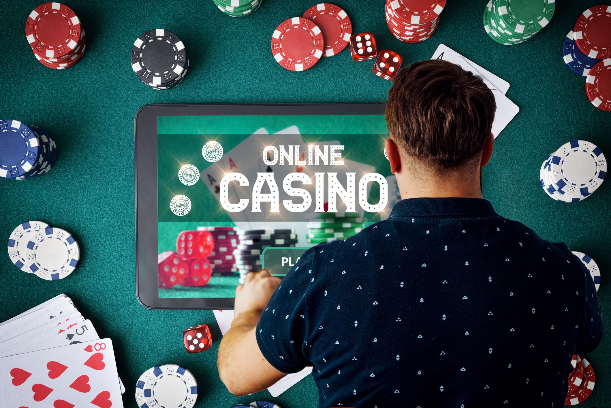 Martin M. verfiel der Spielsucht und beginnt jetzt wieder ganz von vorne (Symbolbilder).