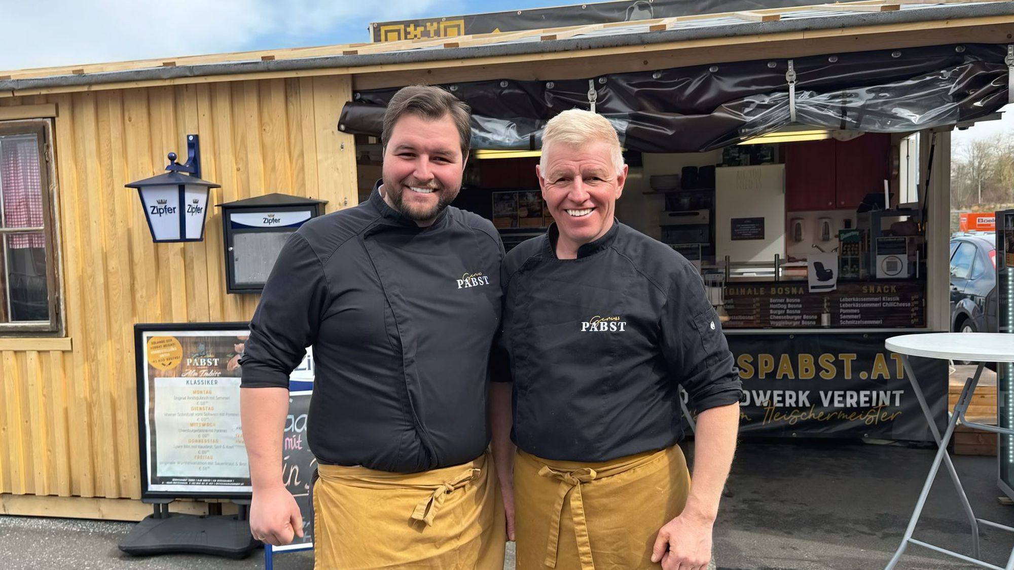 v.l.n.r. Patrick Franz Pabst und Franz Pabst: GenussPabst vereint höchste Qualität mit Ehrlichkeit, Nachhaltigkeit und Respekt.