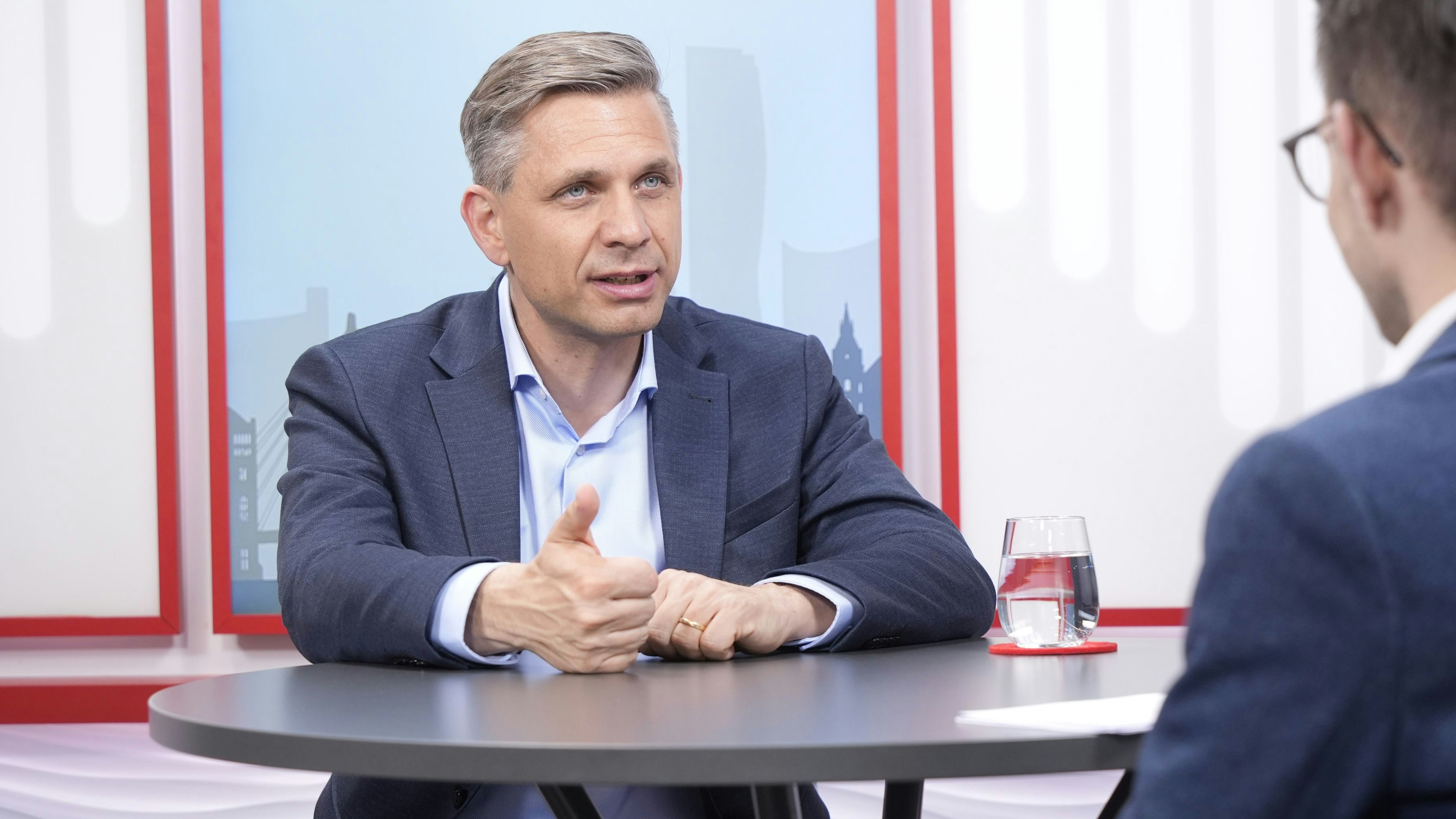 Der neue Wirtschaftsminister Wolfgang Hattmannsdorfer (ÖVP) im "Heute"-Talk.