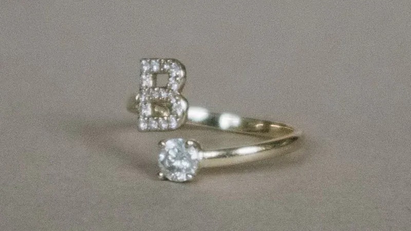 Der Ring im Wert von fast 3.000 Euro wurde verkauft.