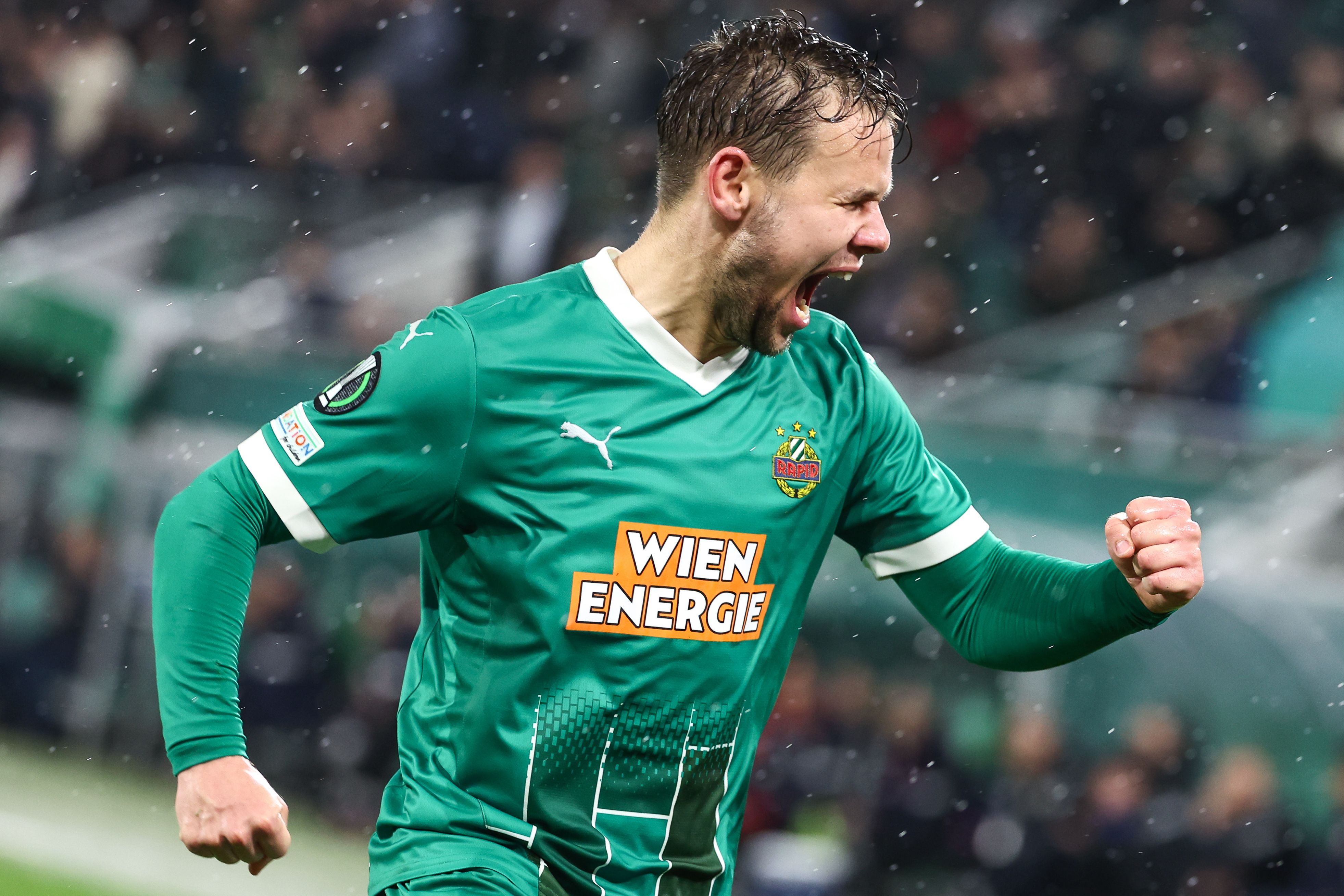 Louis Schaub verwandelte das Stadion in ein Tollhaus.