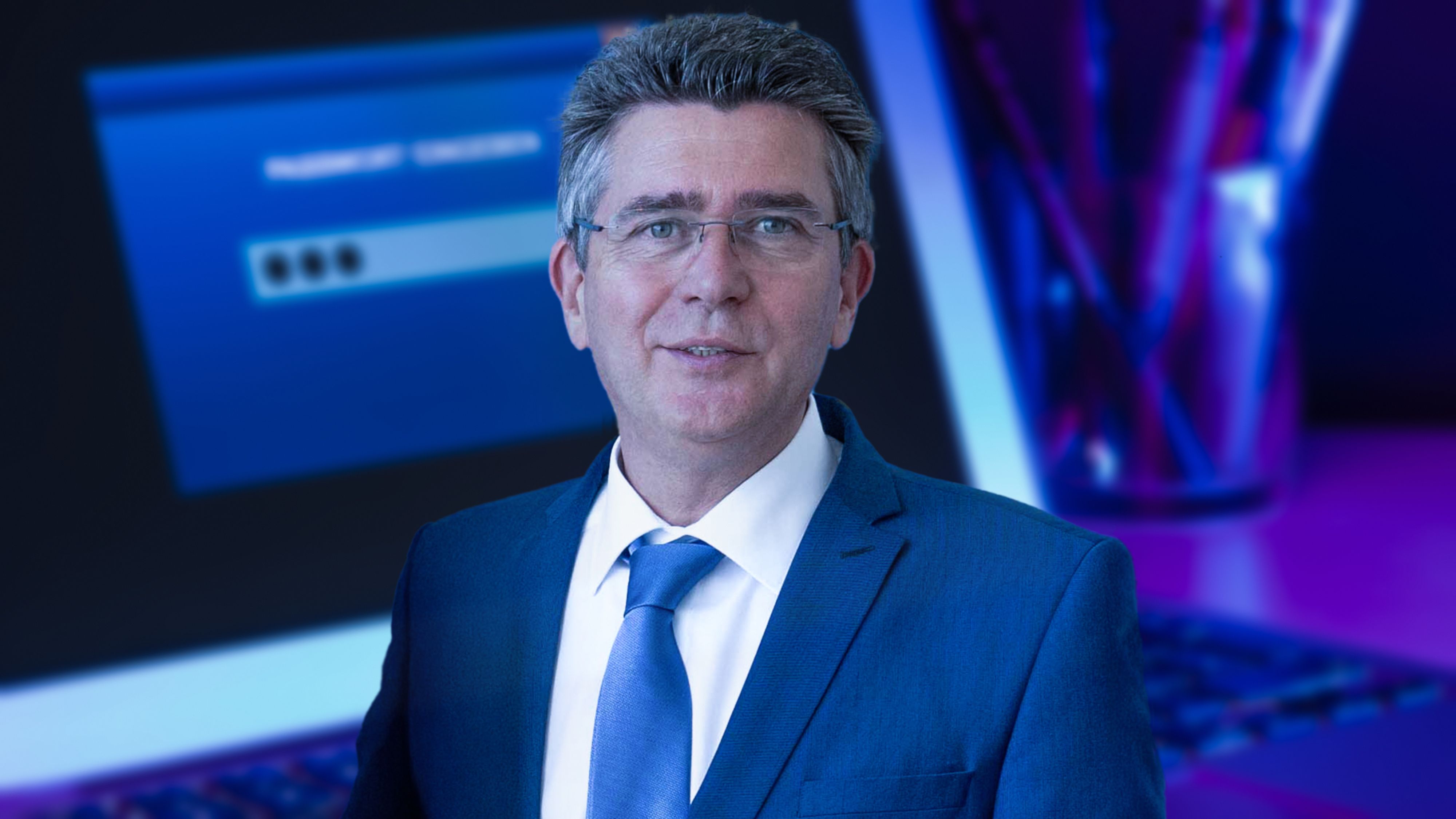 Tullns Bürgermeister Peter Eisenschenk spricht zur Cyberattacke, die vermutlich aus Holland oder Belgien kam.