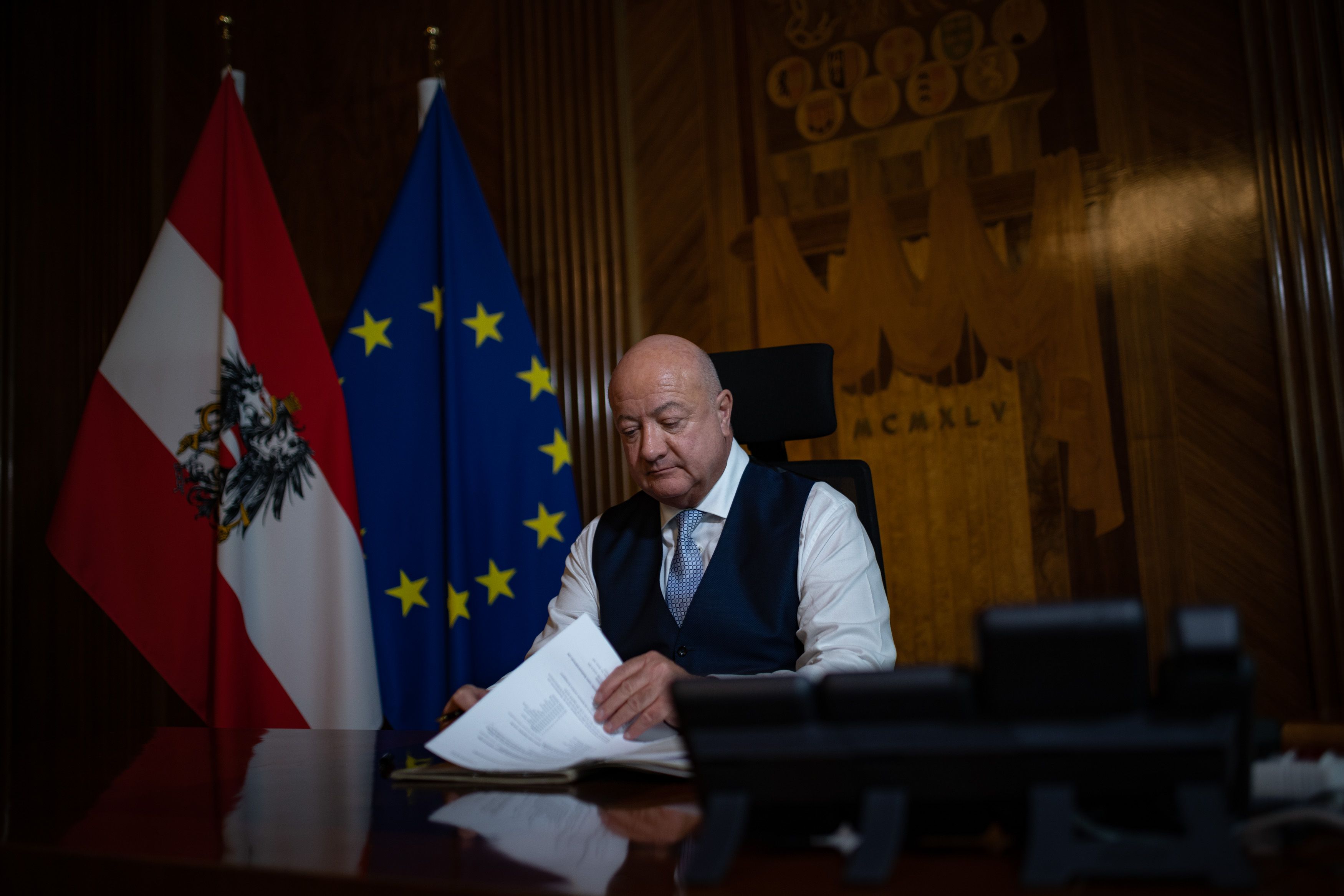 Bundeskanzler Christian Stocker gibt nach 12 Tagen im Amt ein Zukunftsversprechen ab.