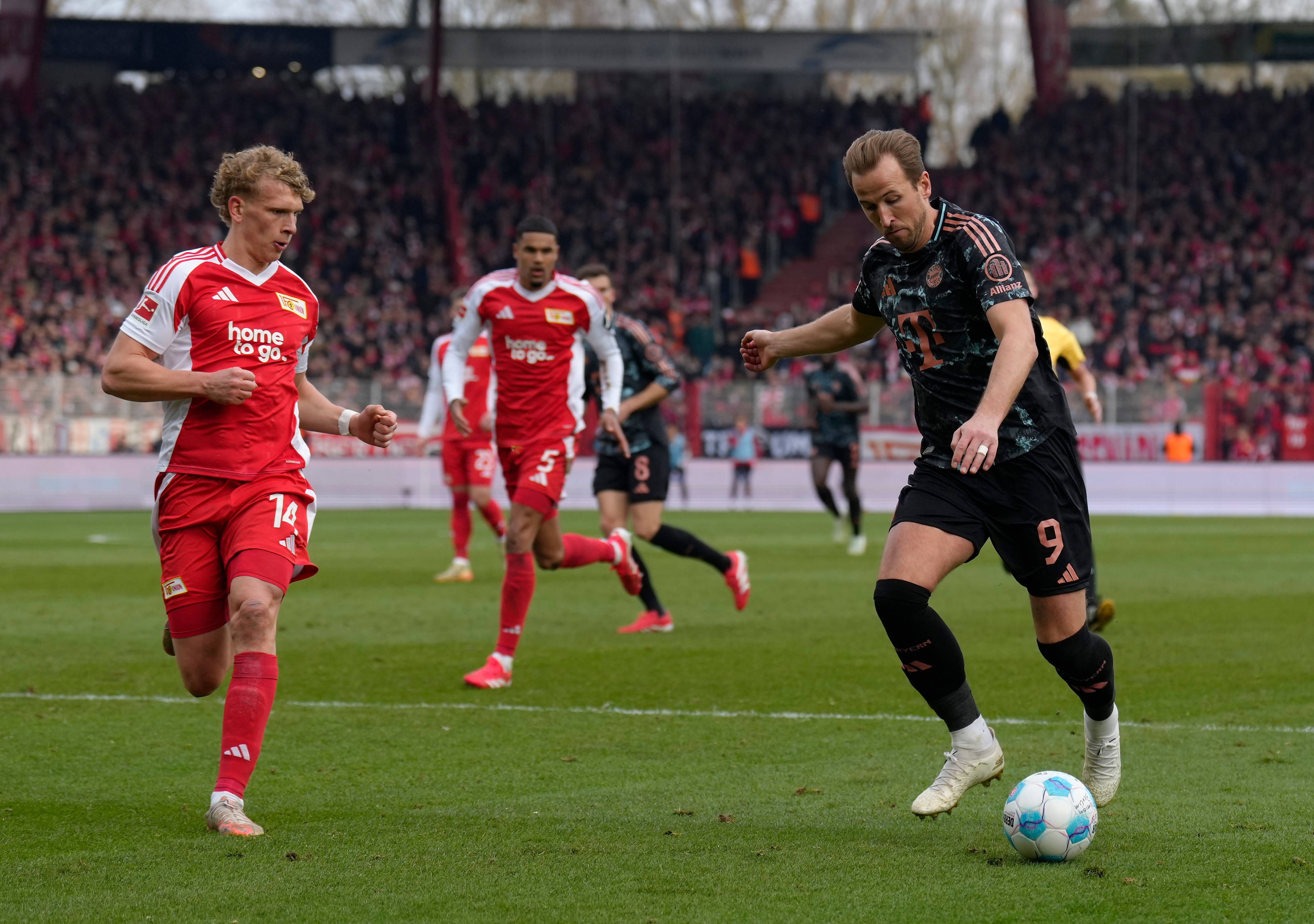 Harry Kane und Bayern München verzweifeln an Union Berlin mit dem ÖFB-Duo Leopold Querfeld und Christopher Trimmel.