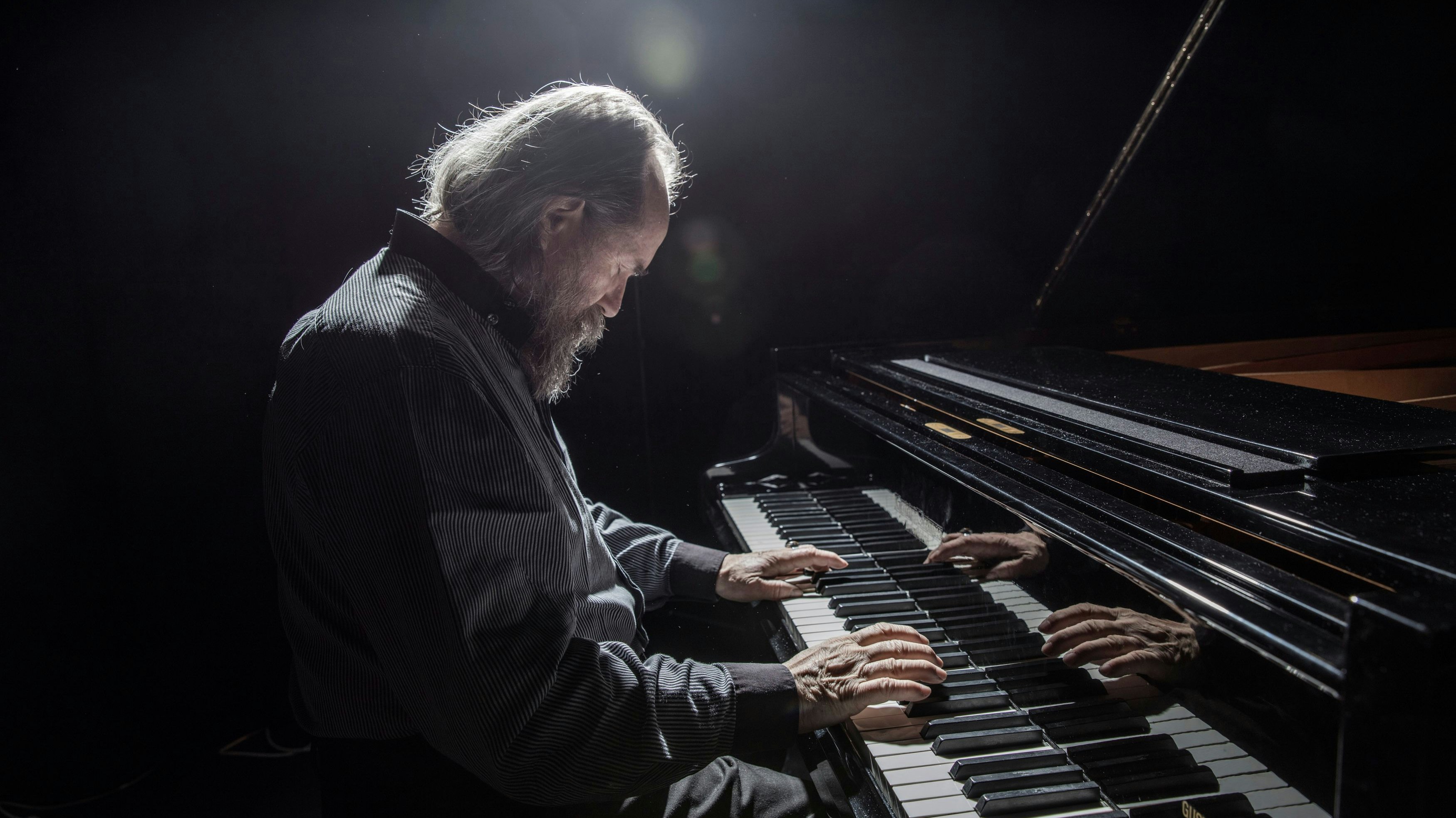 Der ukrainische Ausnahmepianist gastiert am 15. April 2025 im Wiener Stadtsaal.