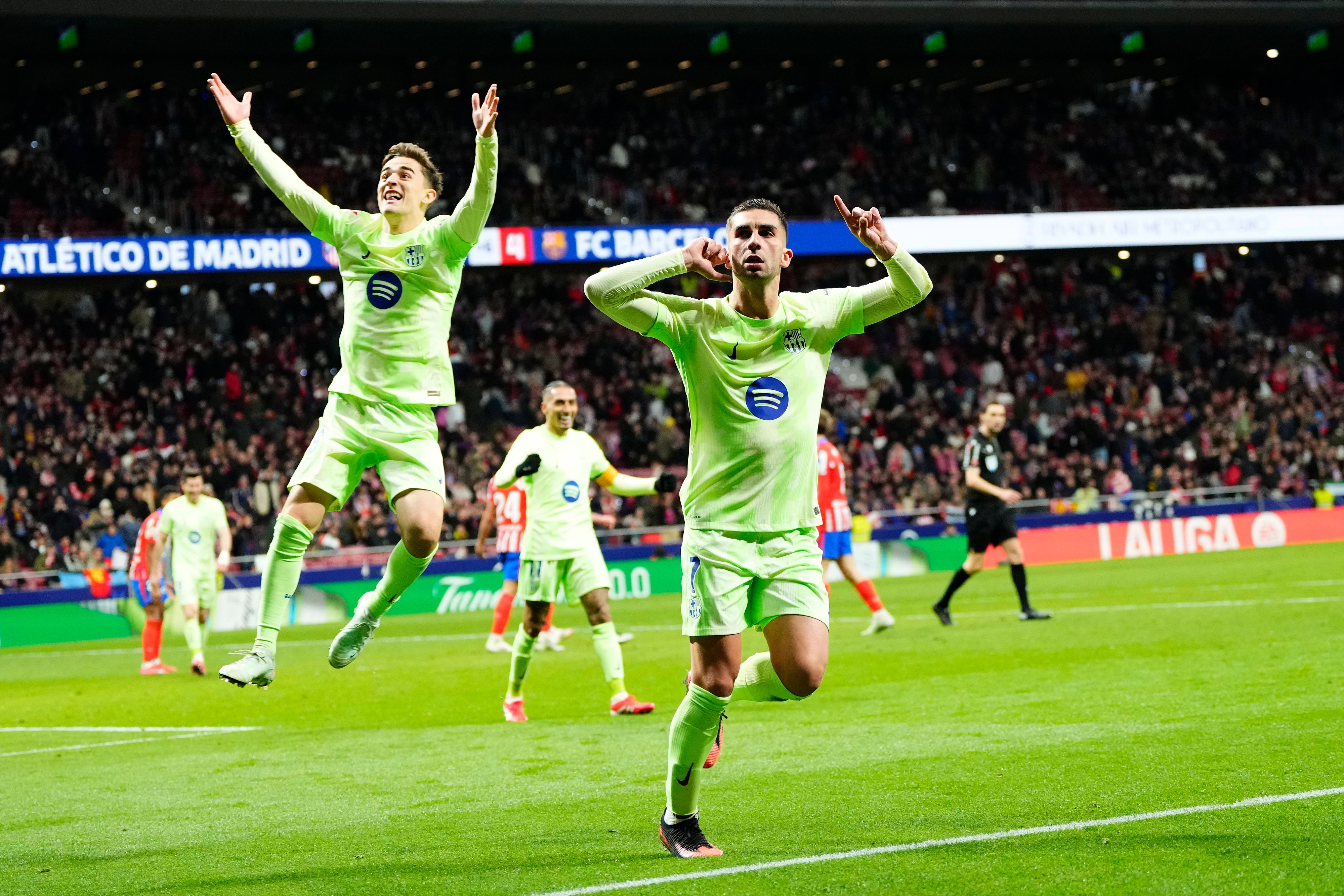 Barcelona-Star Torres jubelt nach einer Aufholjagd.