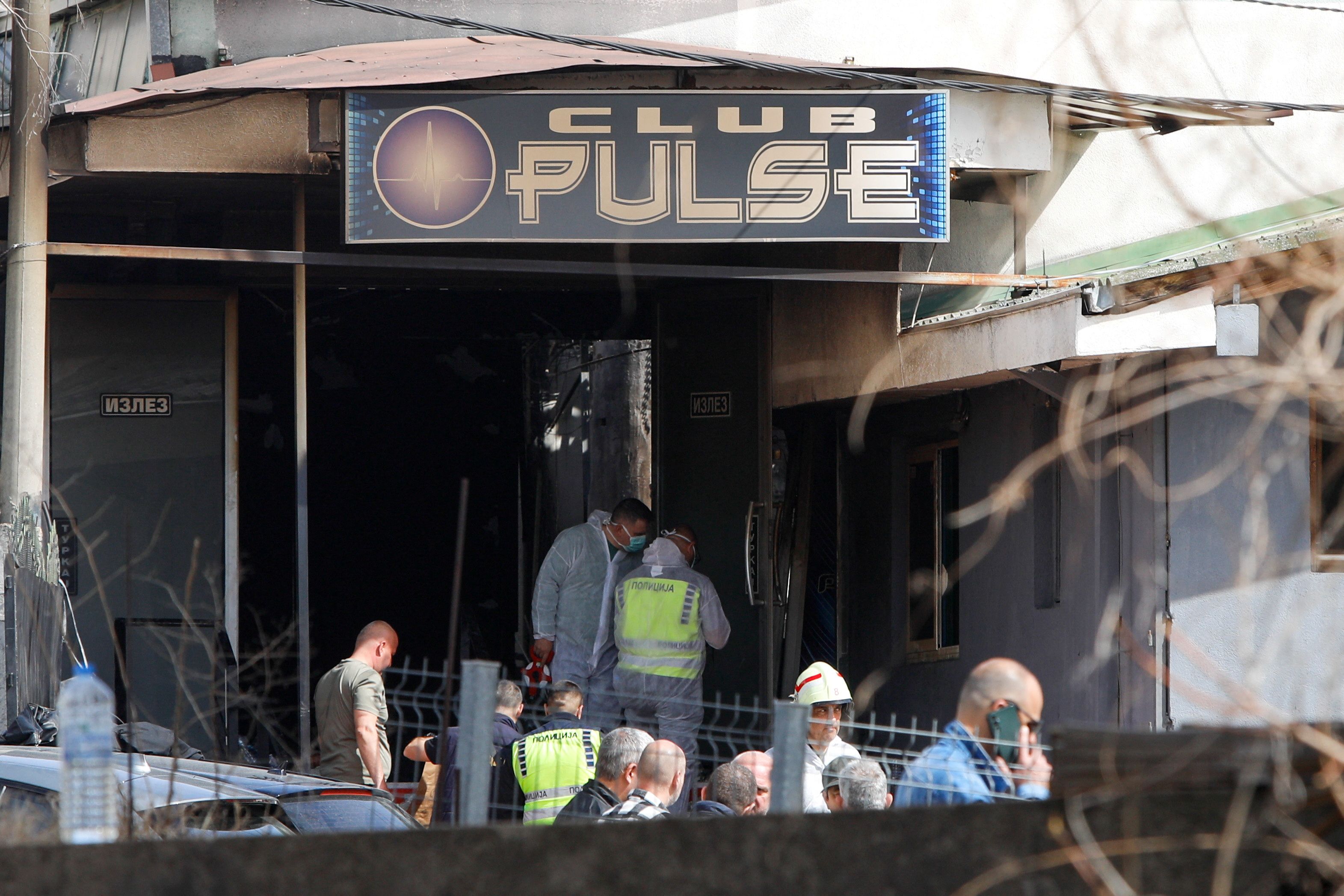 Der abgebrannte Club Pulse bei Tageslicht. Hier starben mindestens 59 Menschen.