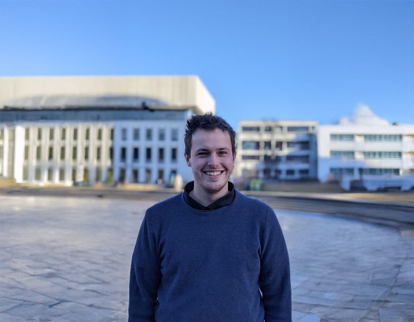 Obwohl Mathis jahrelang gearbeitet hat, findet er keine leistbare Wohnung.