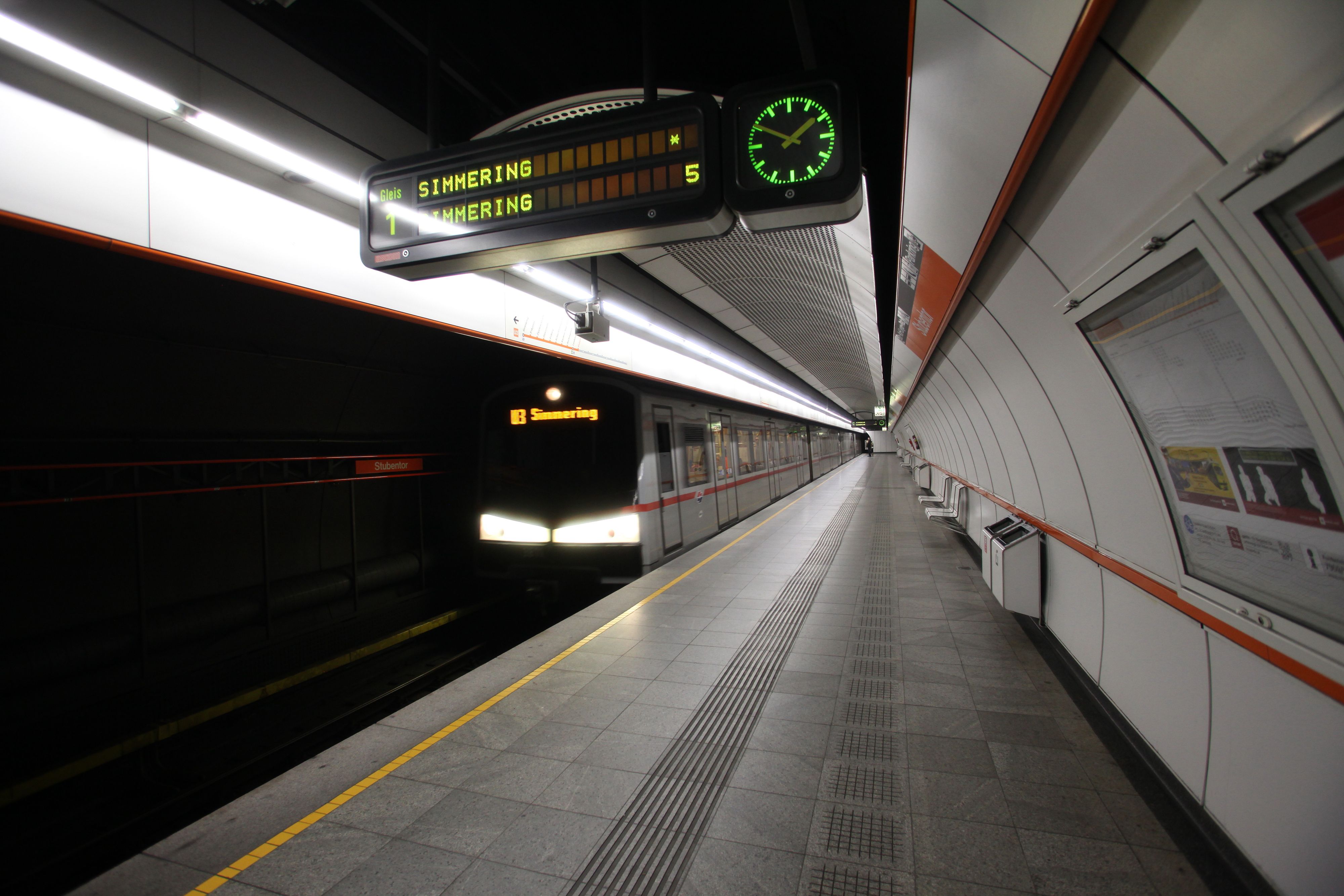 Es wird geprüft, ob die U-Bahn-Linien U2,U3 und U6 ausgebaut werden können.