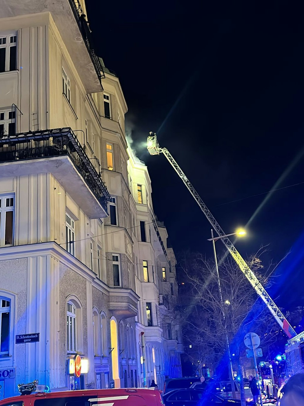 Großeinsatz für die Wiener Berufsfeuerwehr