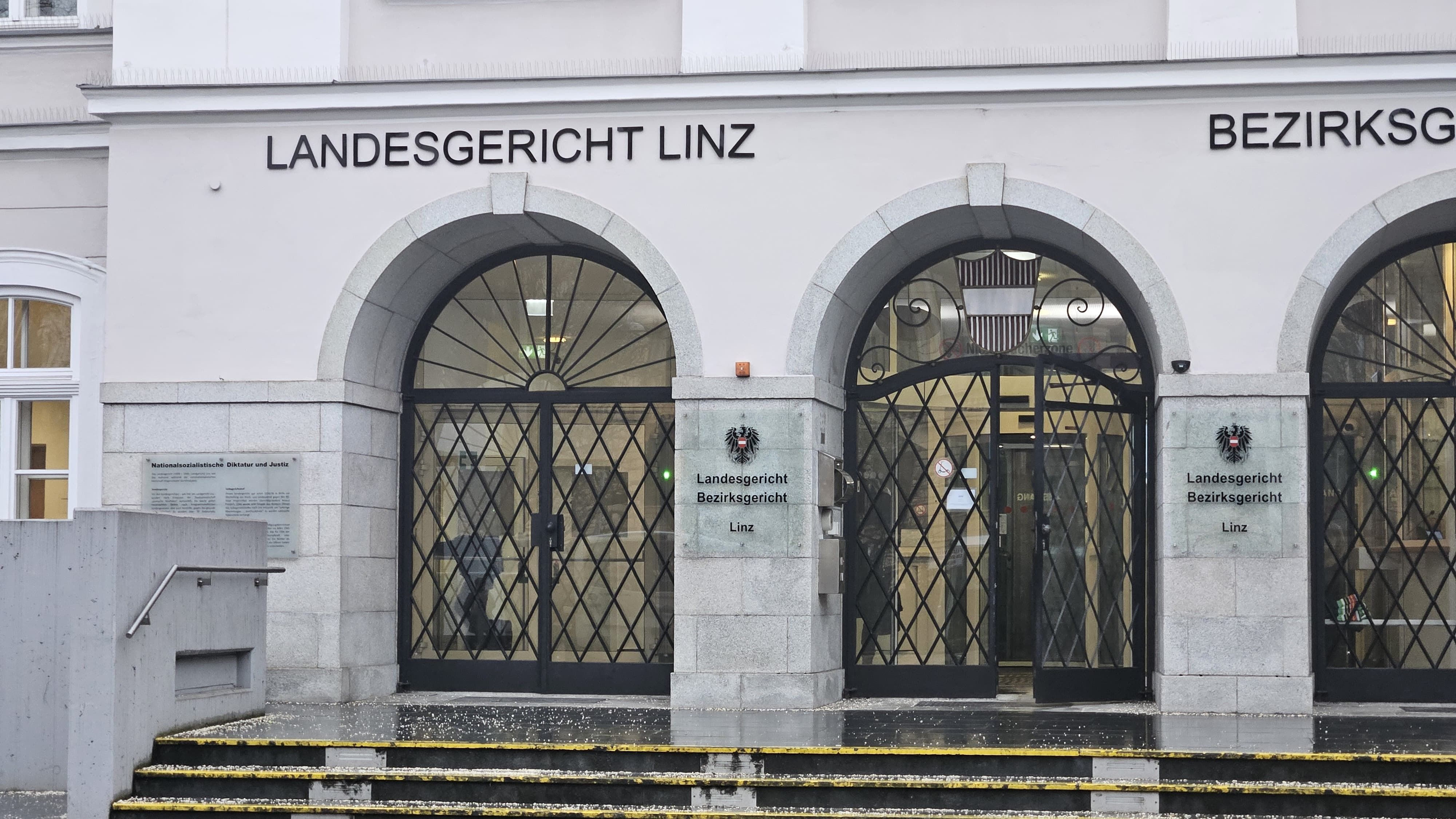 Der Schüler muss sich am Linzer Landesgericht verantworten.