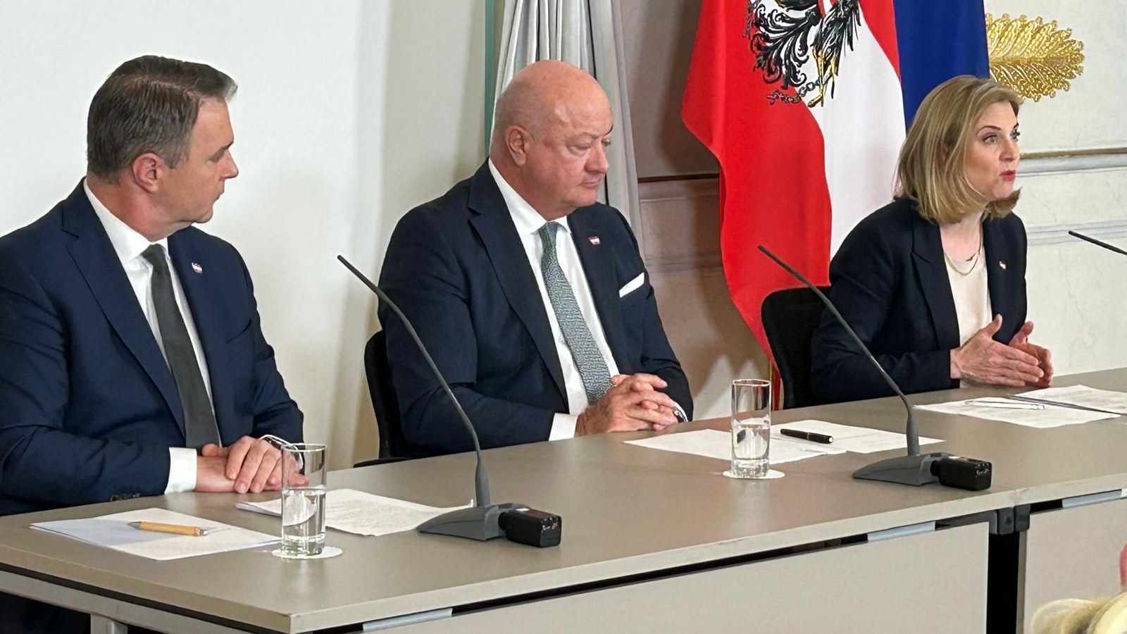 Die neue Bundesregierung präsentierte am Nachmittag die Ergebnisse der ersten Regierungsklausur.