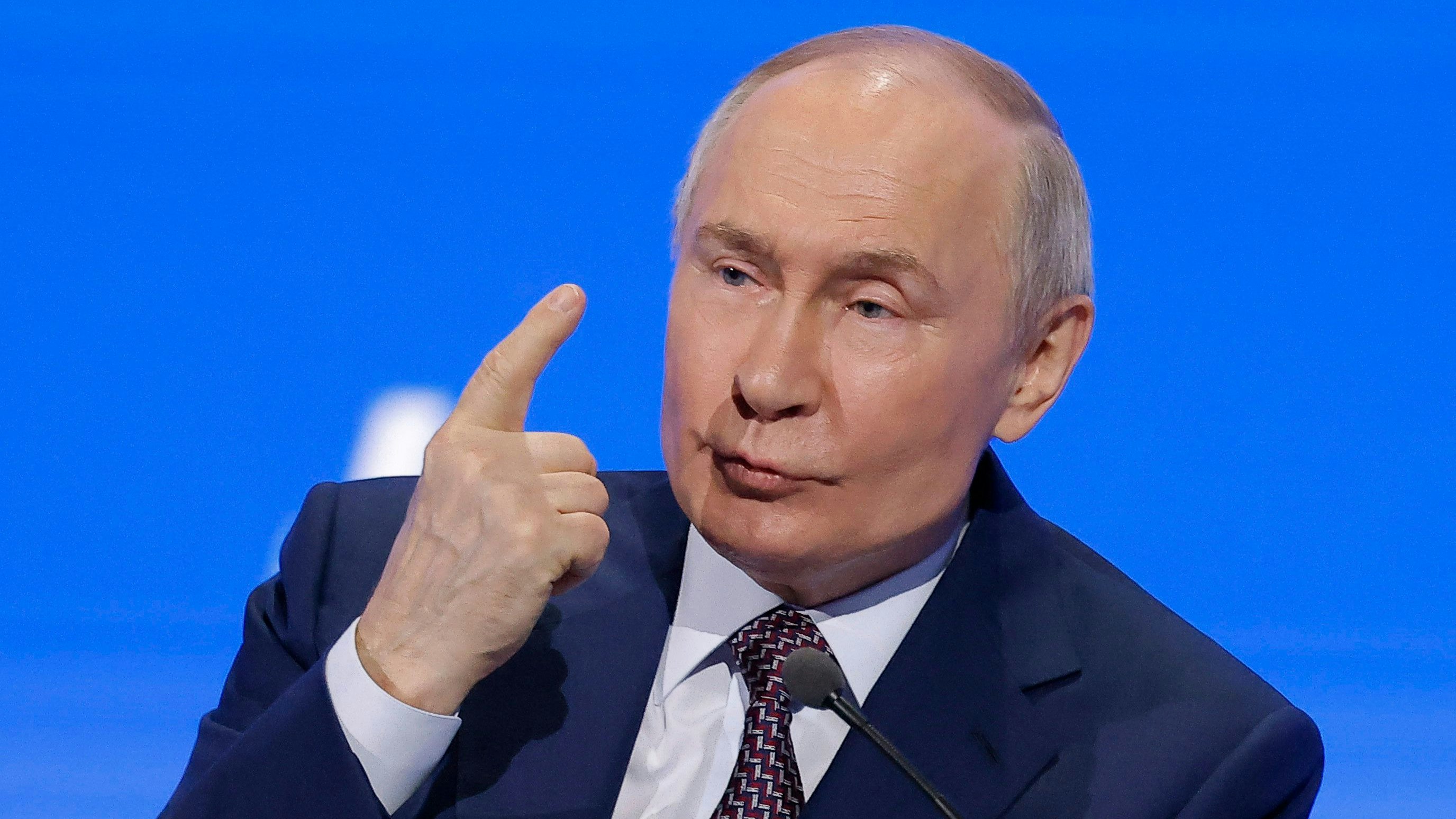 "Piraterie" nannte Russlands Präsident Wladimir Putin die Aktion von Frankreich