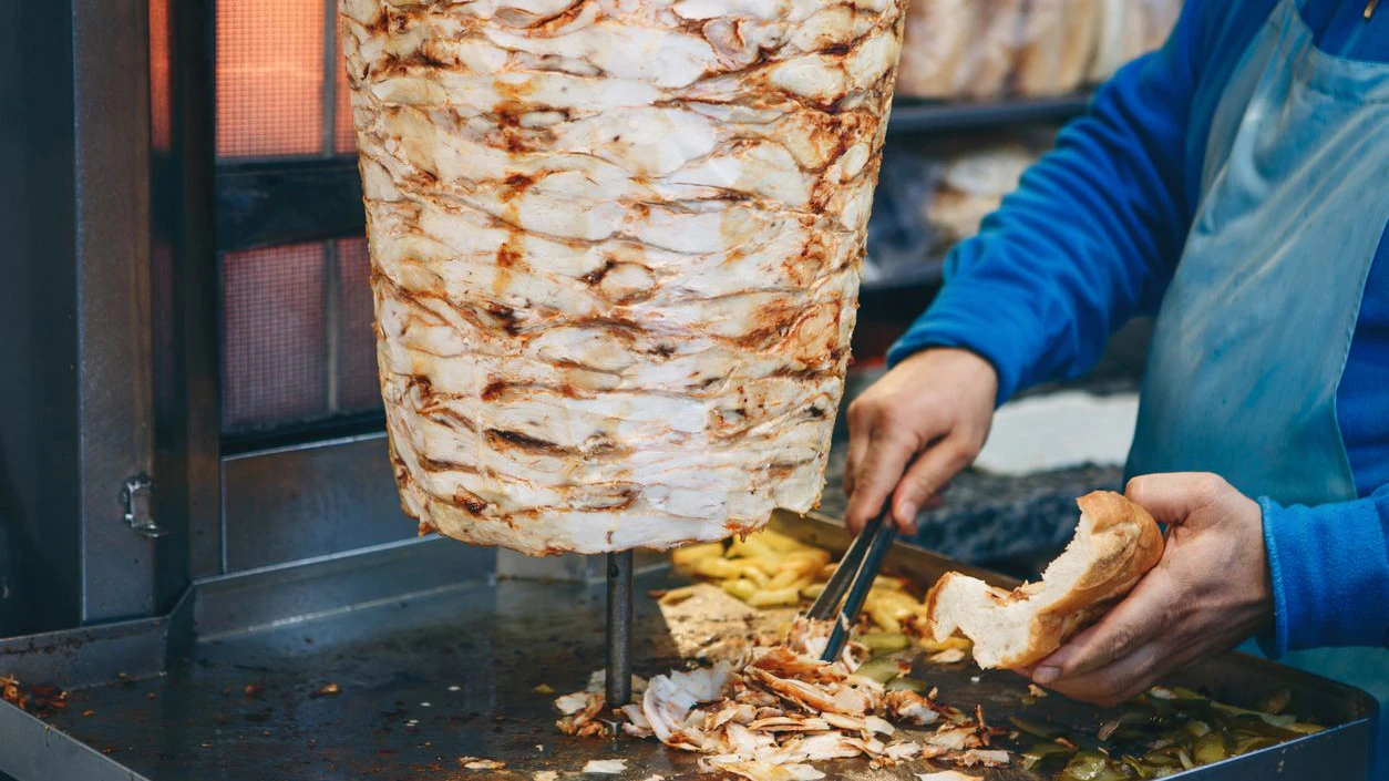 Kebab kostet schon bis zu 8 Euro.