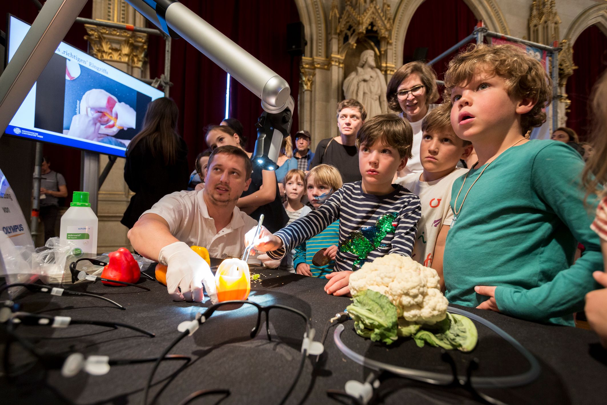 Spannend! Hier lernen schon die Kleinsten die Chancen durch KI kennen
