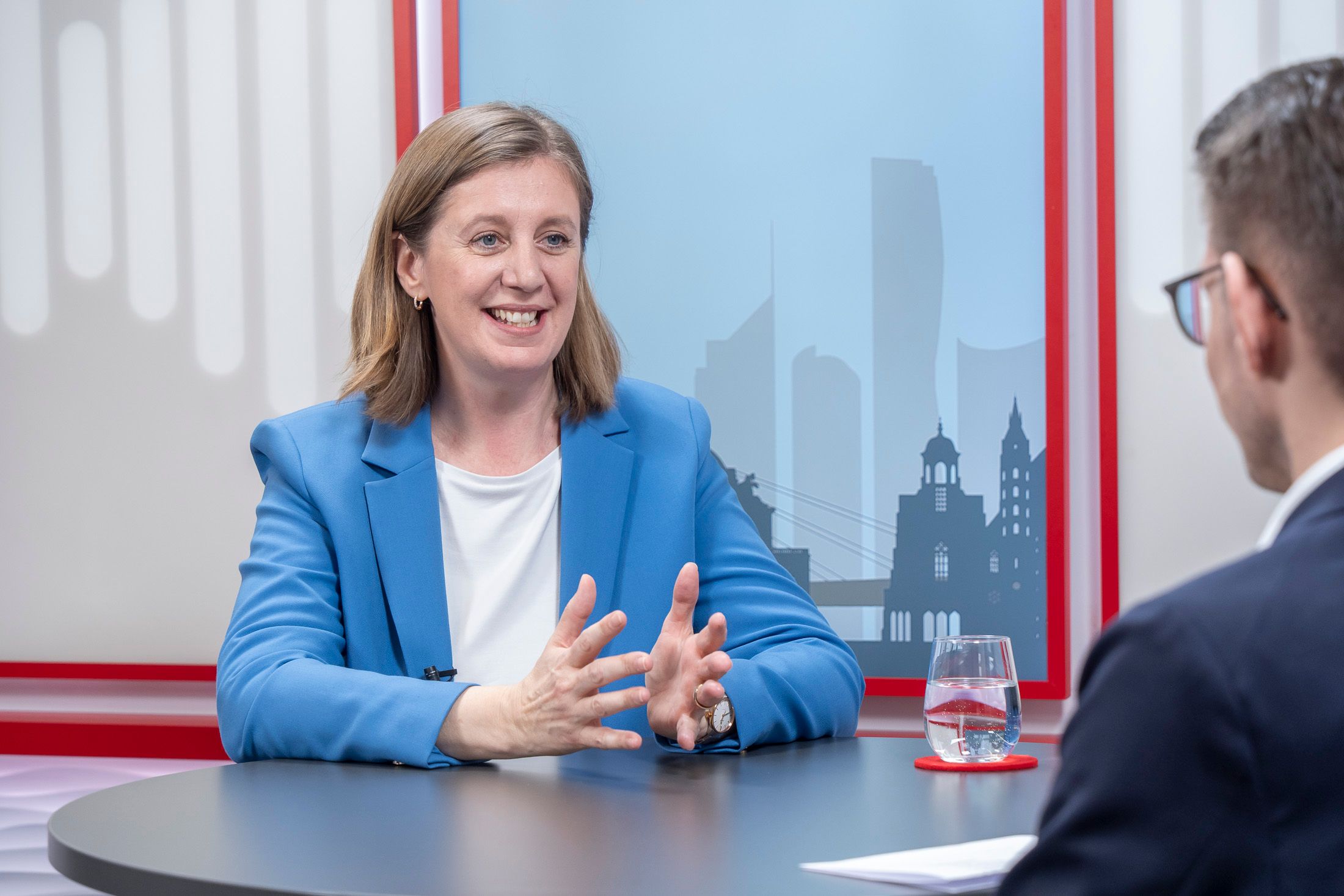 Staatssekretärin Barbara Eibinger-Miedl erklärte nun, dass neue Steuern nicht der richtige Weg seien.