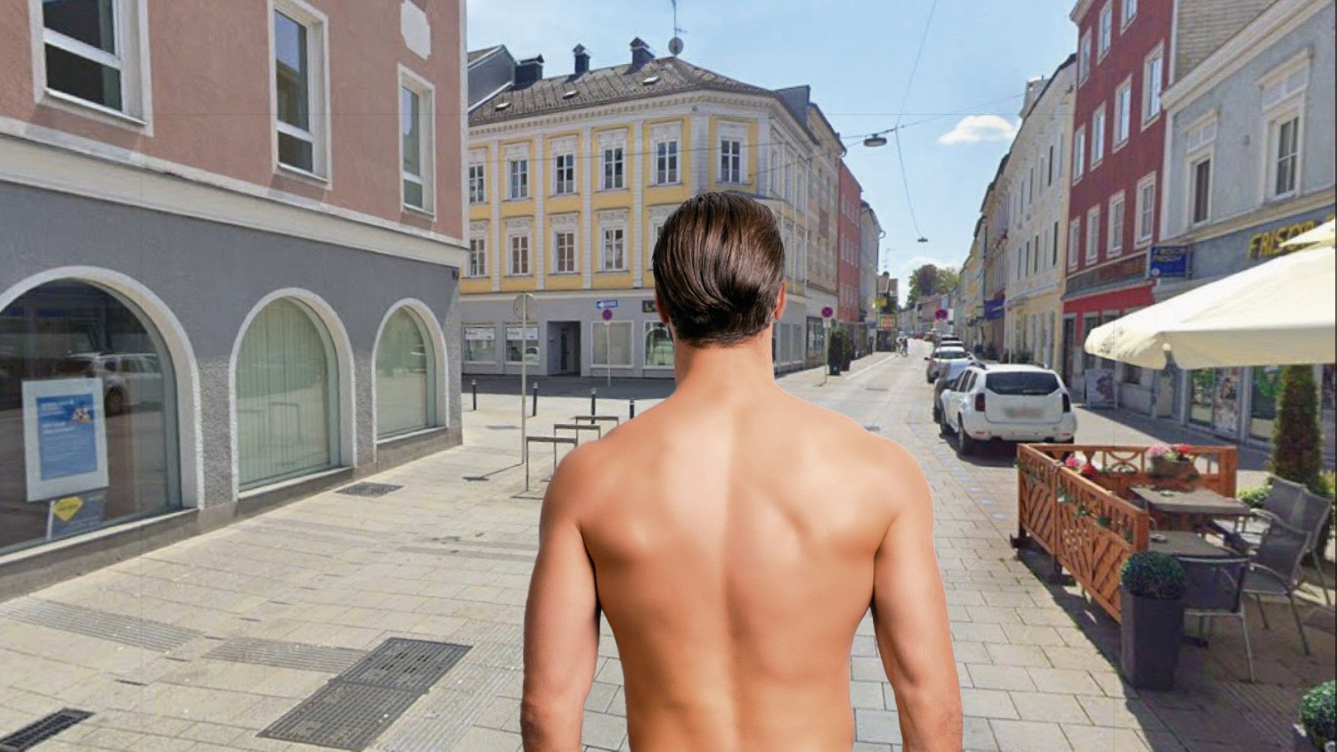 Ein splitternackter Mann spazierte am Donnerstagnachmittag seelenruhig durch Ried (