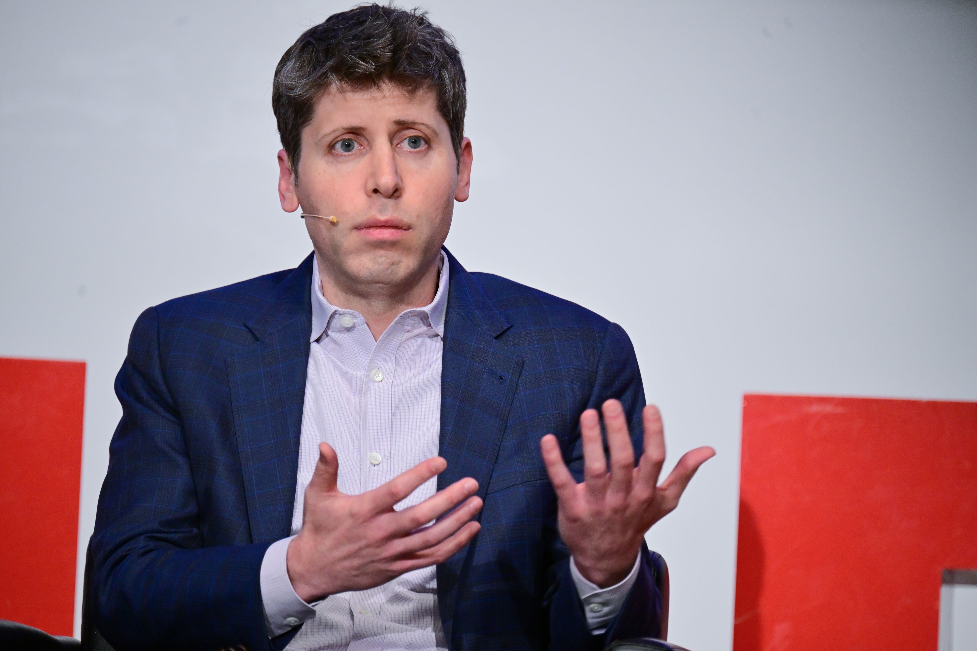 Das Unternehmen OpenAI von CEO Sam Altman steht unter Kritik.