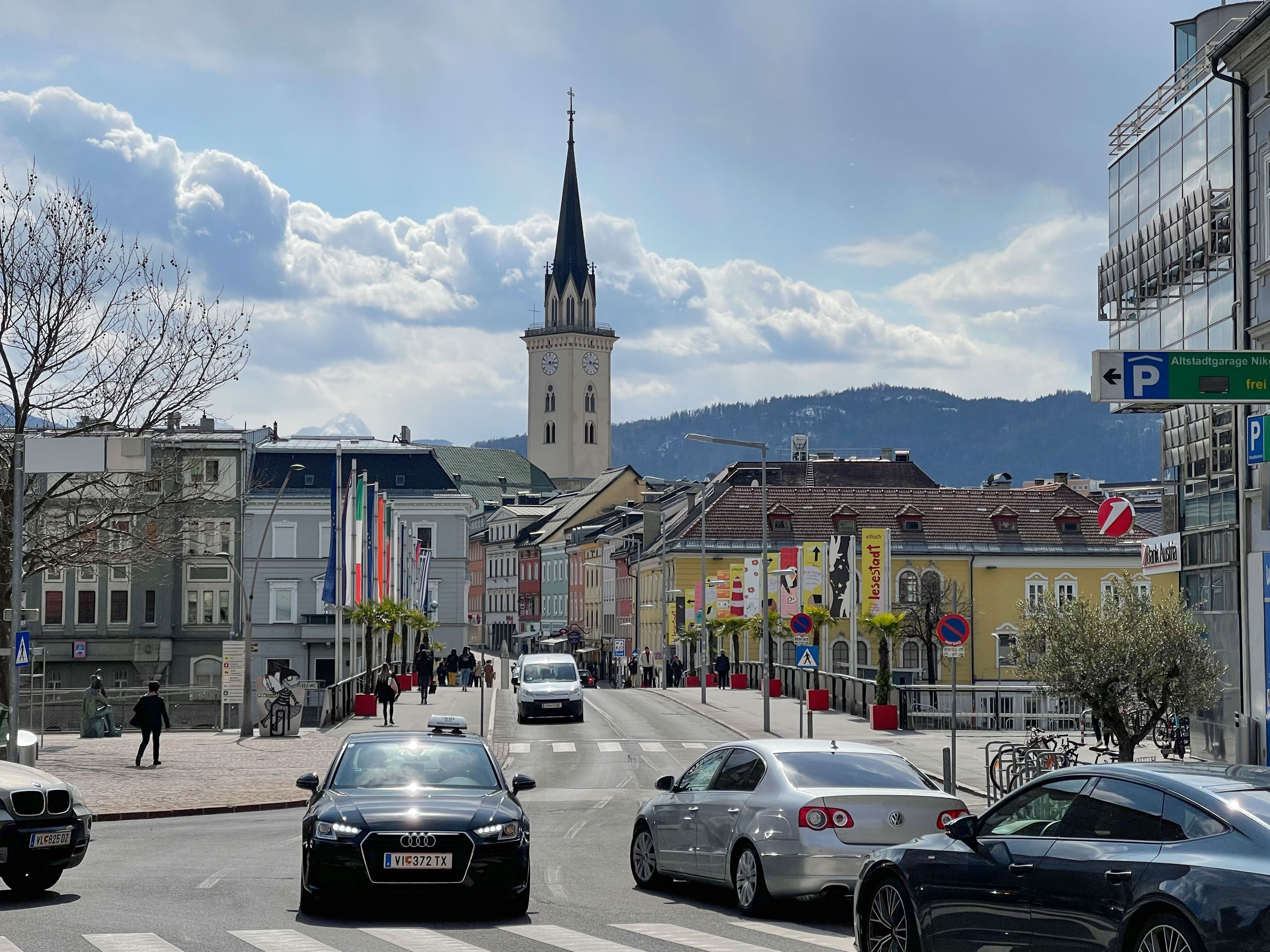 Die Wäscherei befindet sich in der Villacher Innenstadt.
