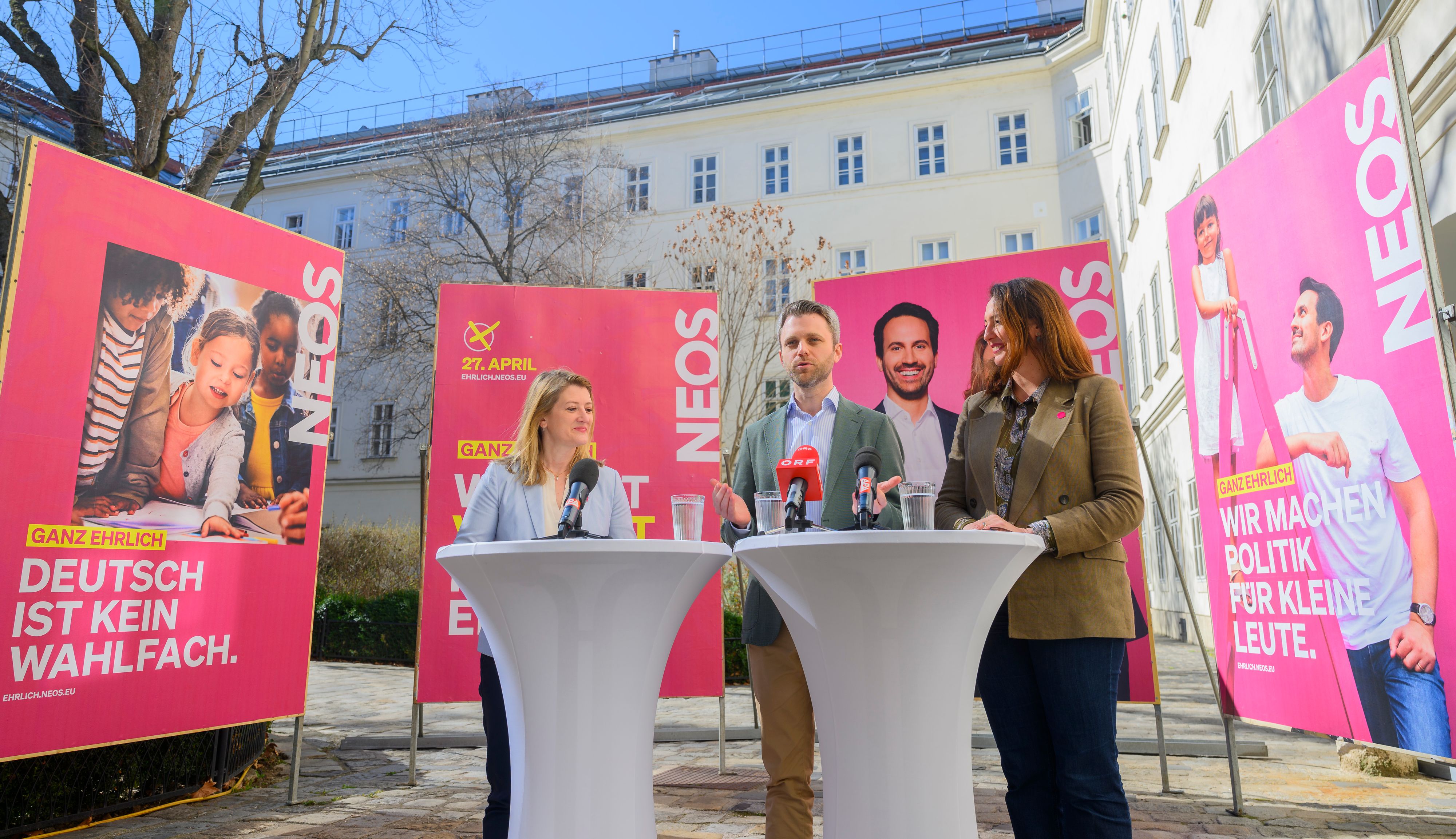 Für die NEOS stehen Transparenz und ehrliche Politik im Fokus