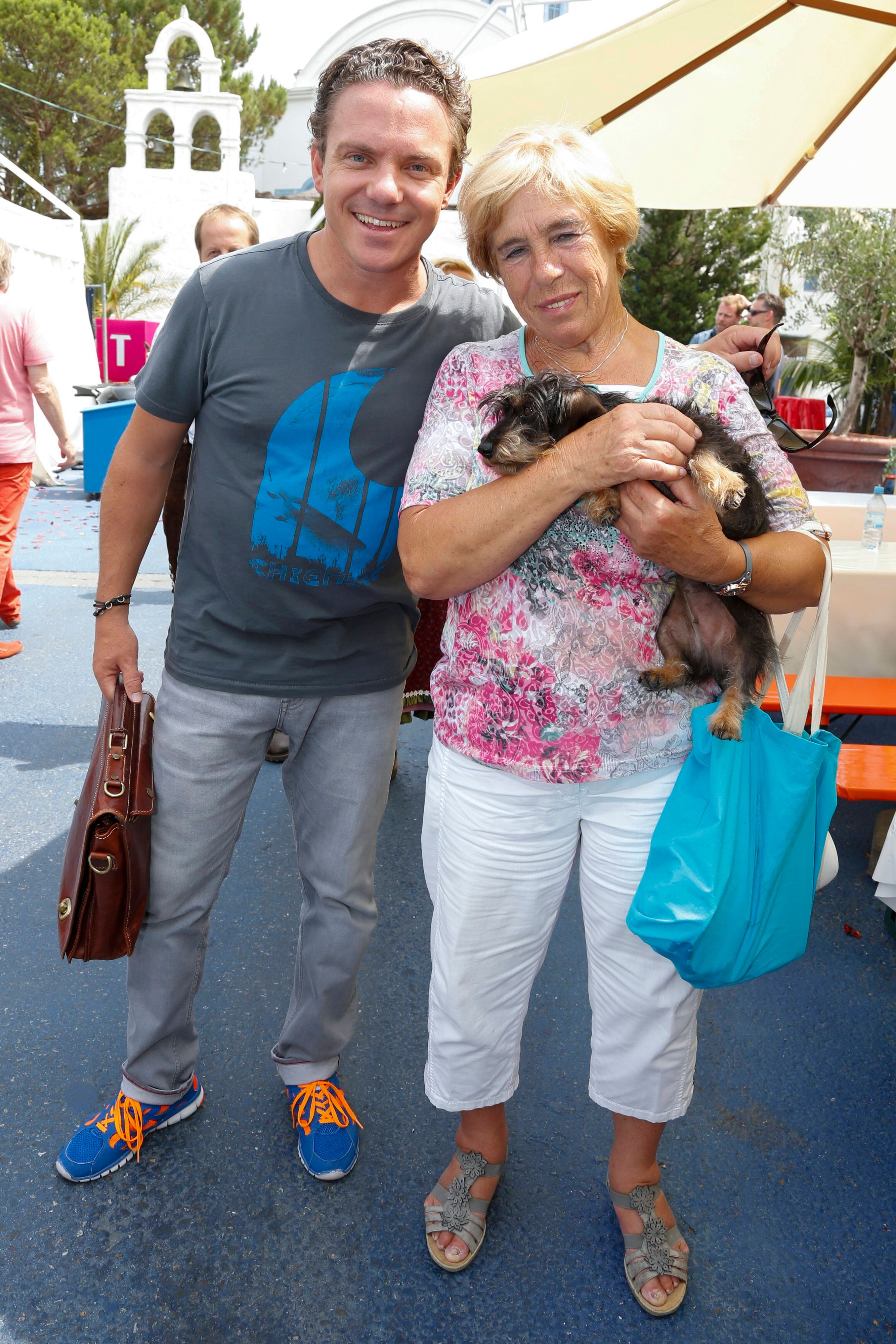 Stefan Mross trauert um seine Mama Stefanie.