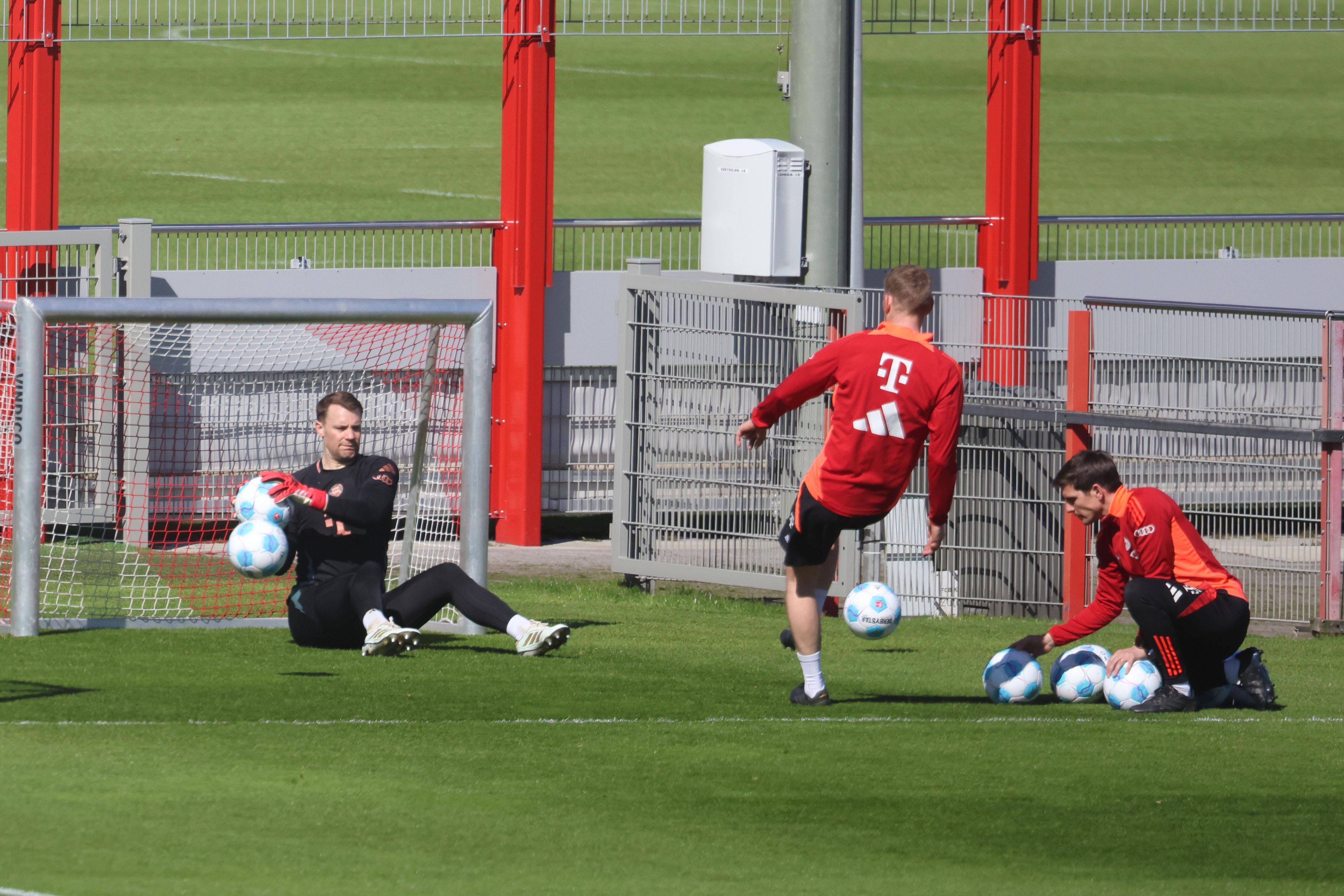 Manuel Neuer erlitt im Training einen Rückschlag.