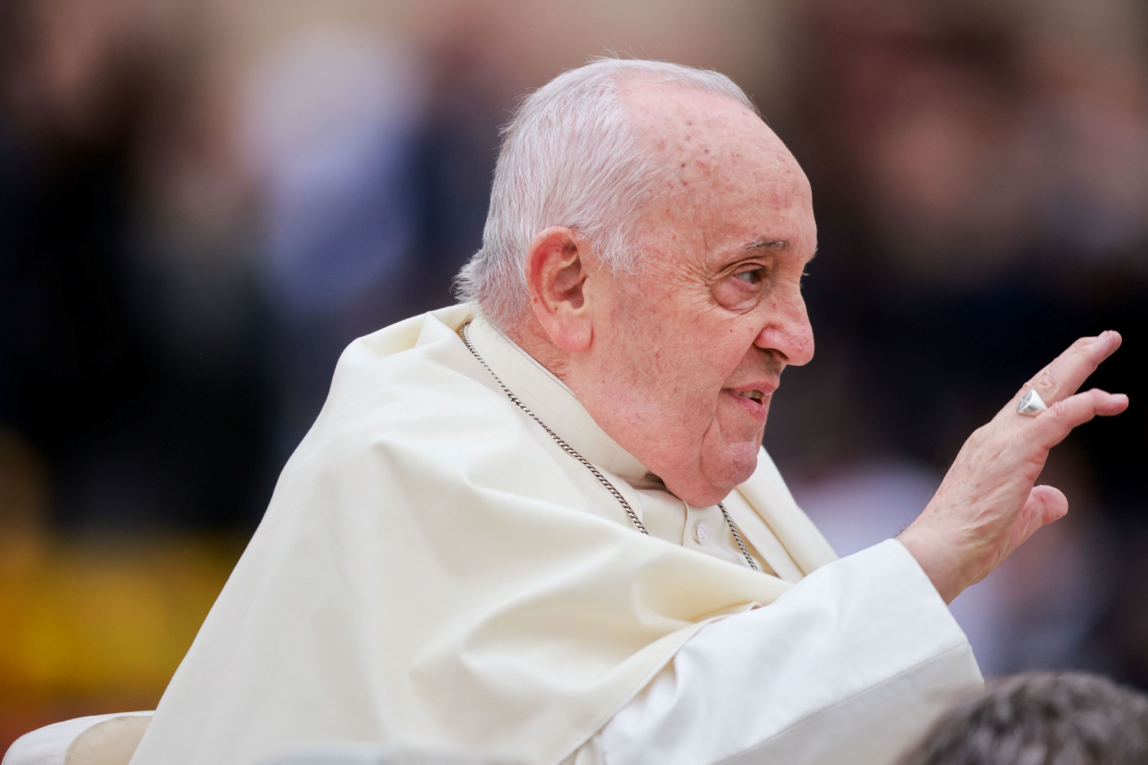Der Papst ist seit rund fünf Wochen im Spital.