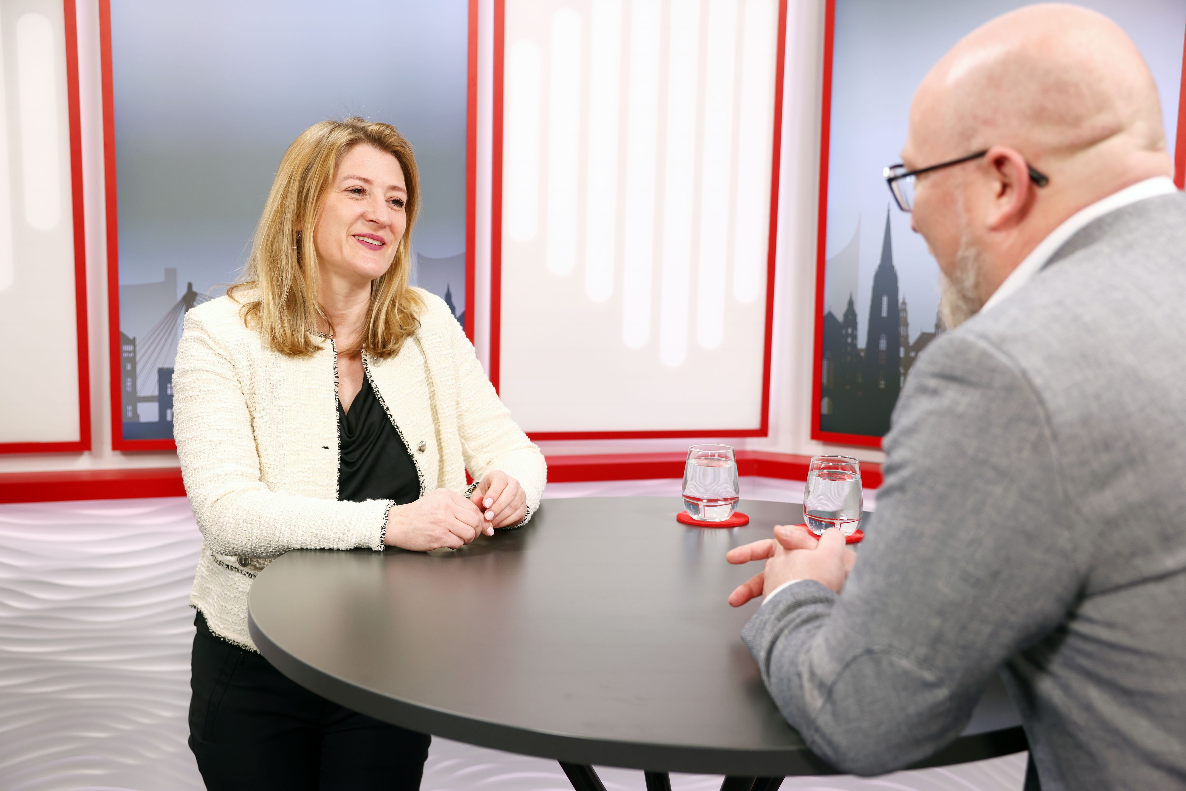 Heute.at - Emmerling will Geldstrafen für Integrationsunwillige