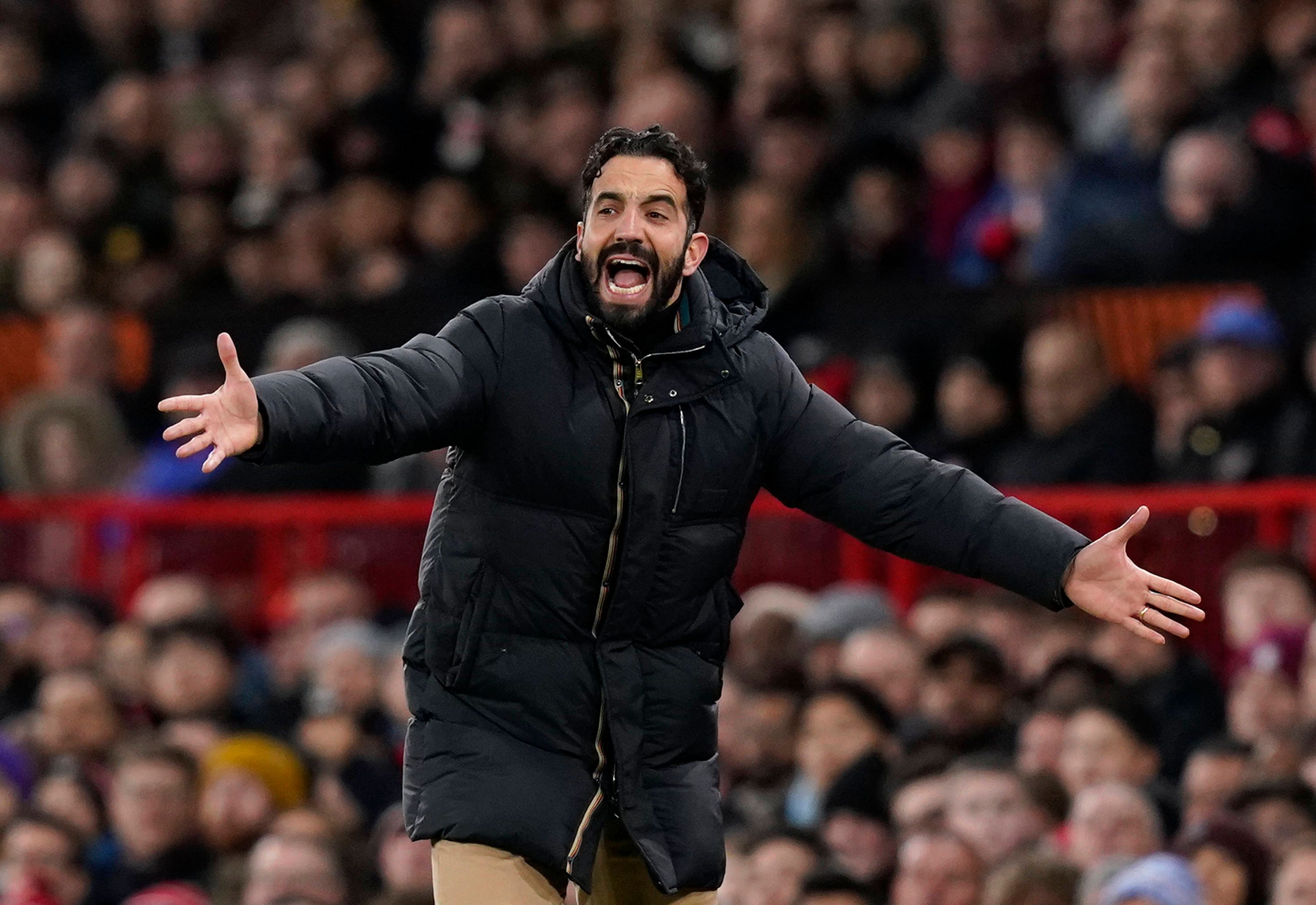 Trainer Ruben Amorin und die Verantwortlichen von Manchester United planen im Sommer einen Kader-Umbruch.