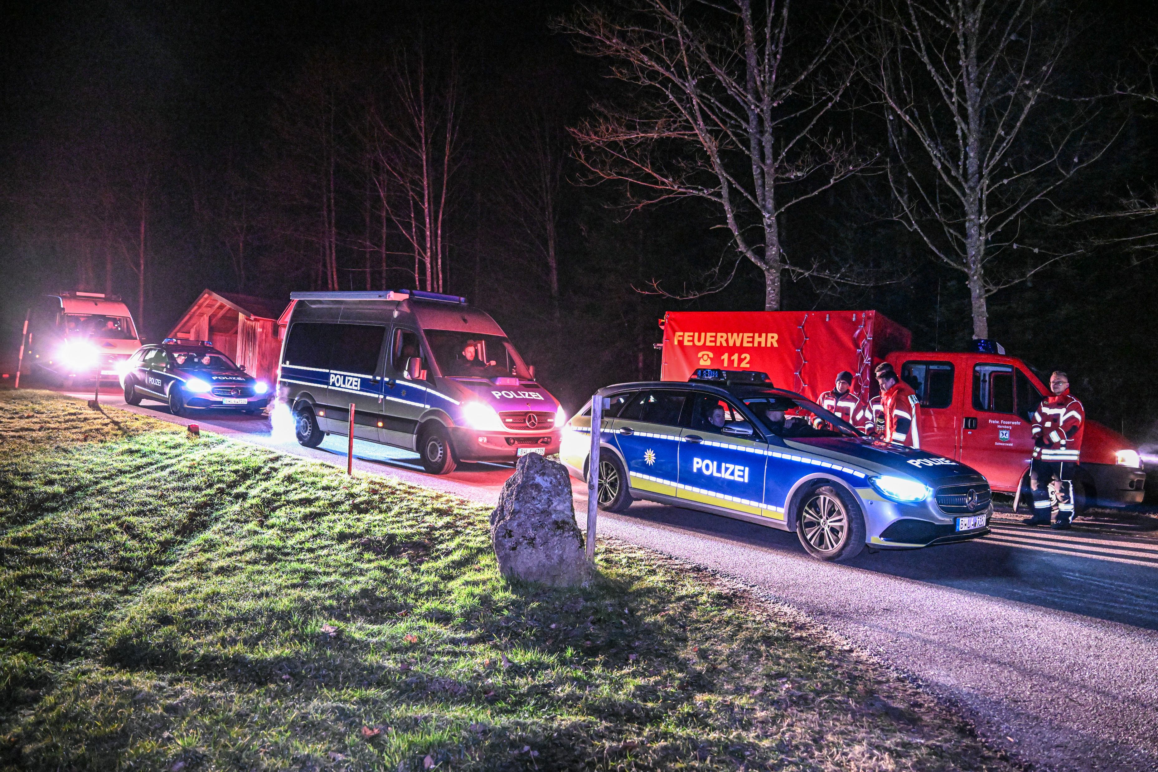 Feuerwehr und Polizei im Einsatz in Baden-Württemberg.