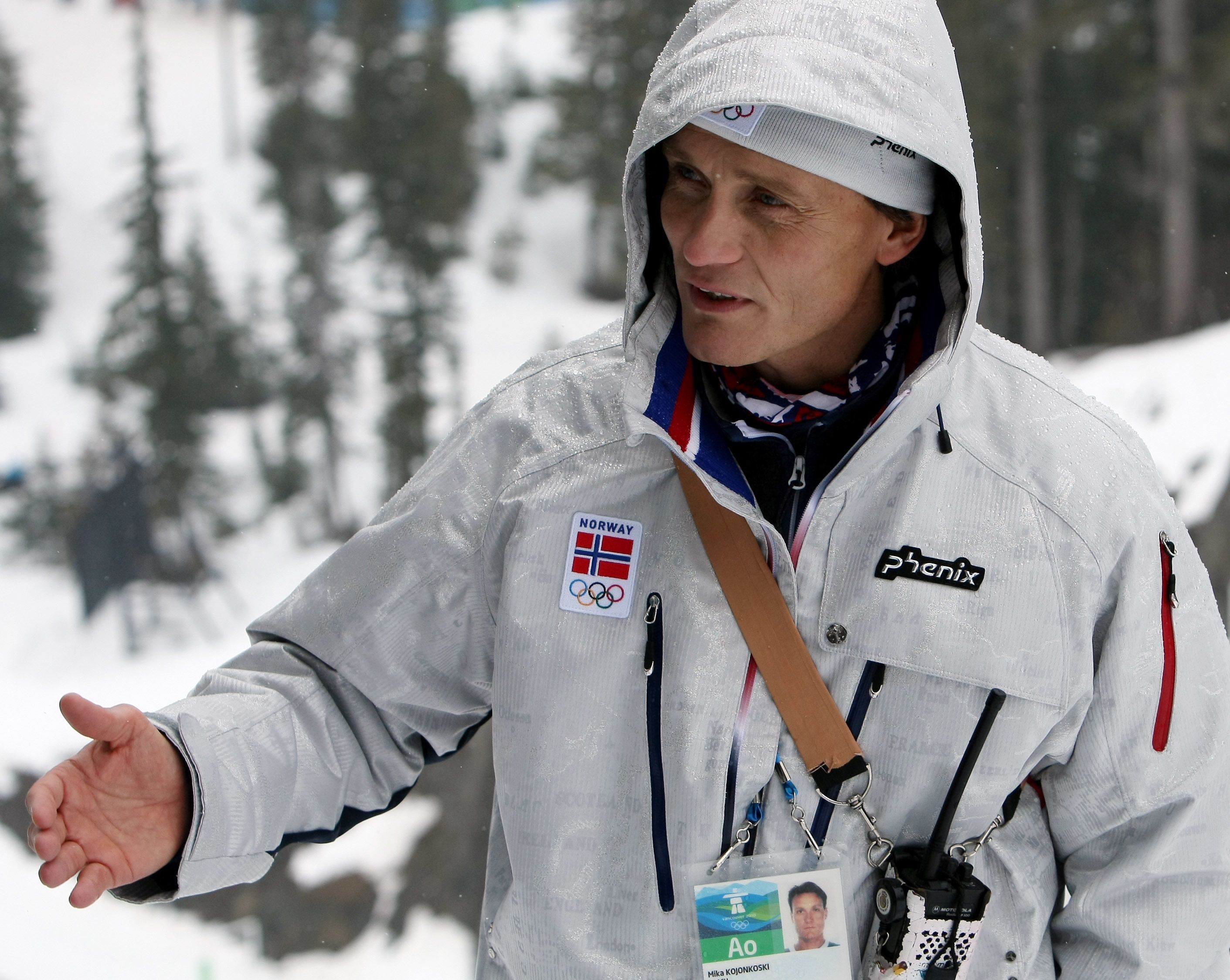 MIka Kojonkoski spricht sich für Einheitsanzüge und härtere Strafen aus.