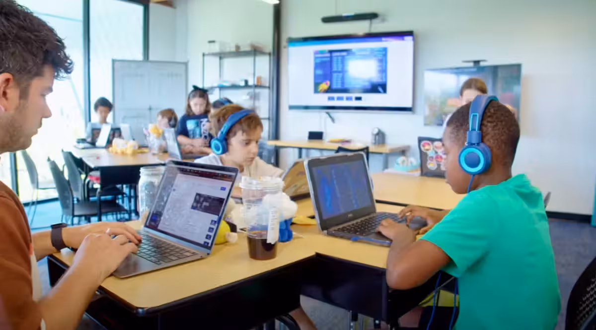 So läuft es an der Alpha School in Texas: Zwei Stunden am Tag Unterricht mit dem 