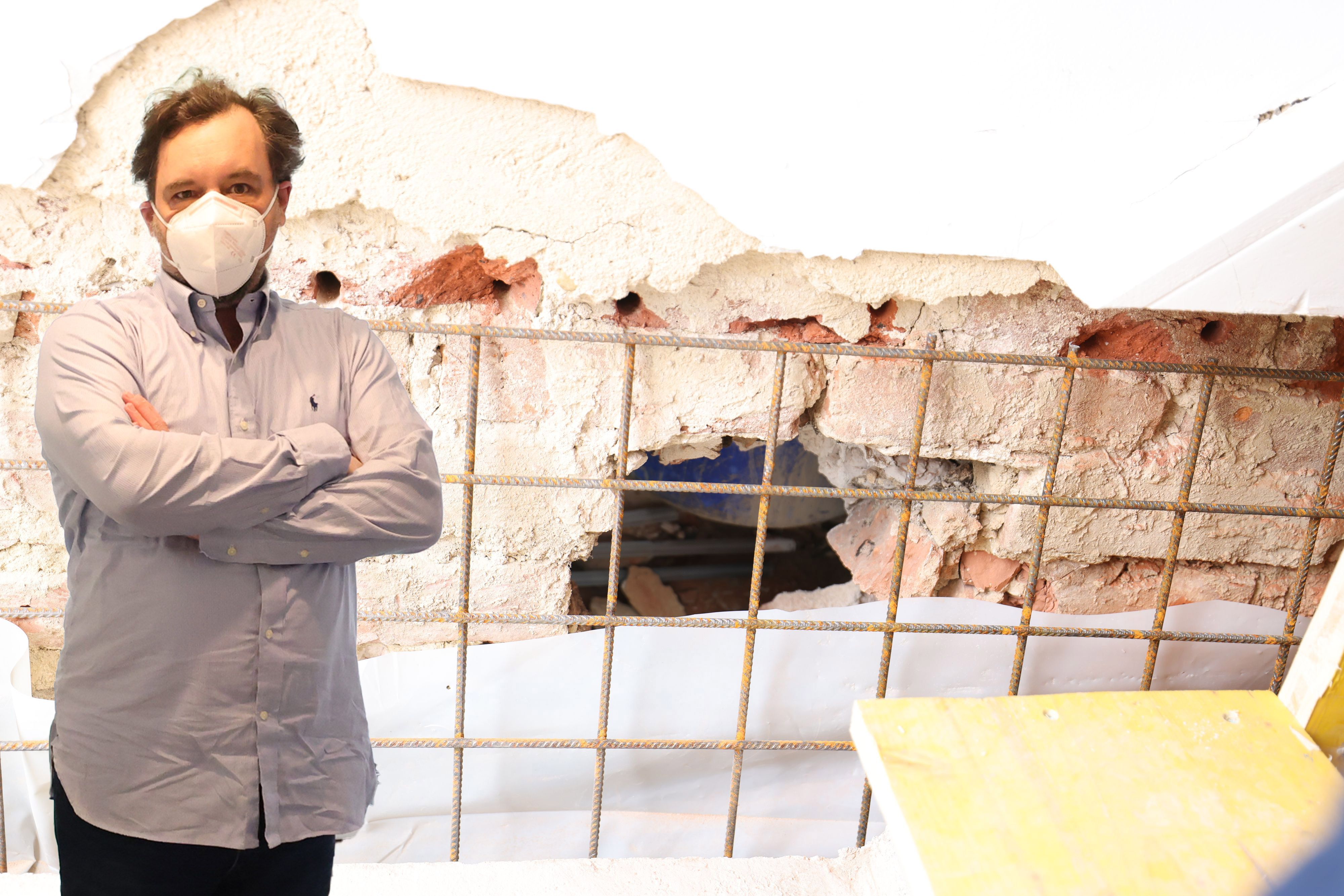 Wolfram G. und seine Lebensgefährtin beklagen die enorme Staubbelastung aufgrund von Bauarbeiten.