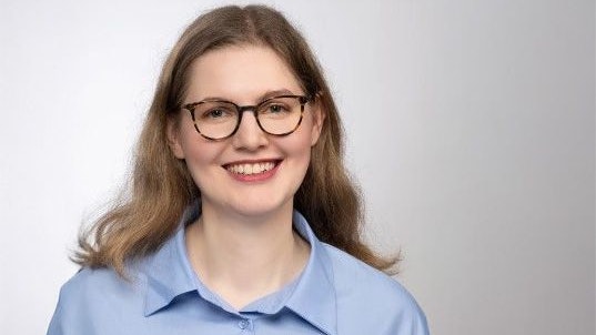 Sarah Mayer ist NEOS Spitzenkandidatin für Margareten.