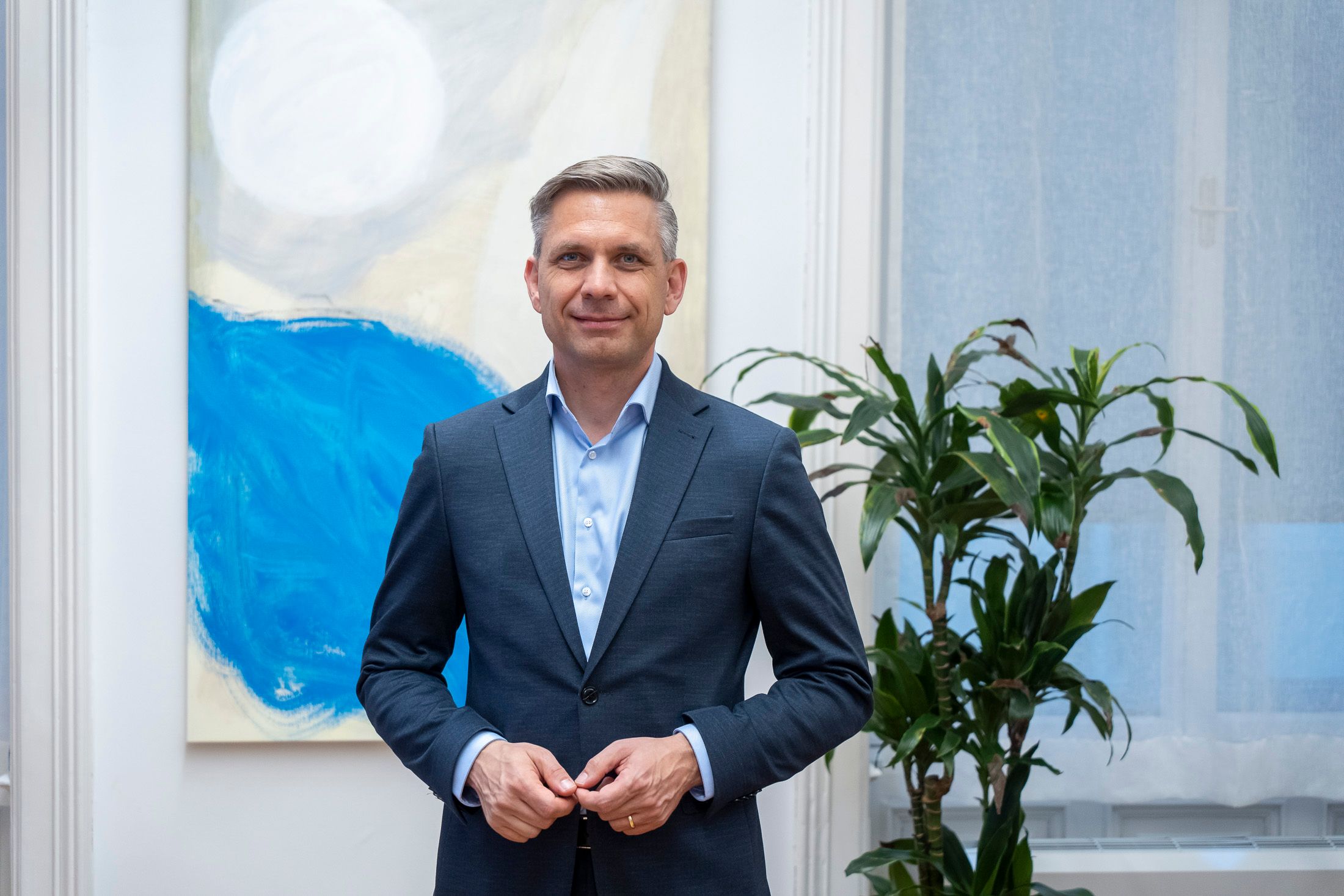 Wirtschaftsminister Wolfgang Hattmannsdorfer will den USA die Stirn bieten.