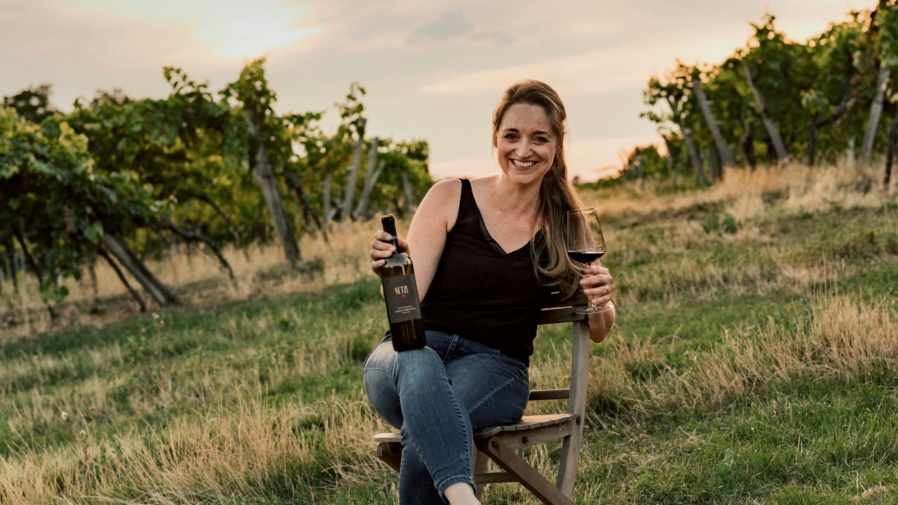 Christina Artner-Netzl (im Bild) weiß: Österreichische Weine sind in den USA sehr beliebt. Ein Drittel des Jahresumsatzes erwirtschaftet das Weingut Netzl über den Export.